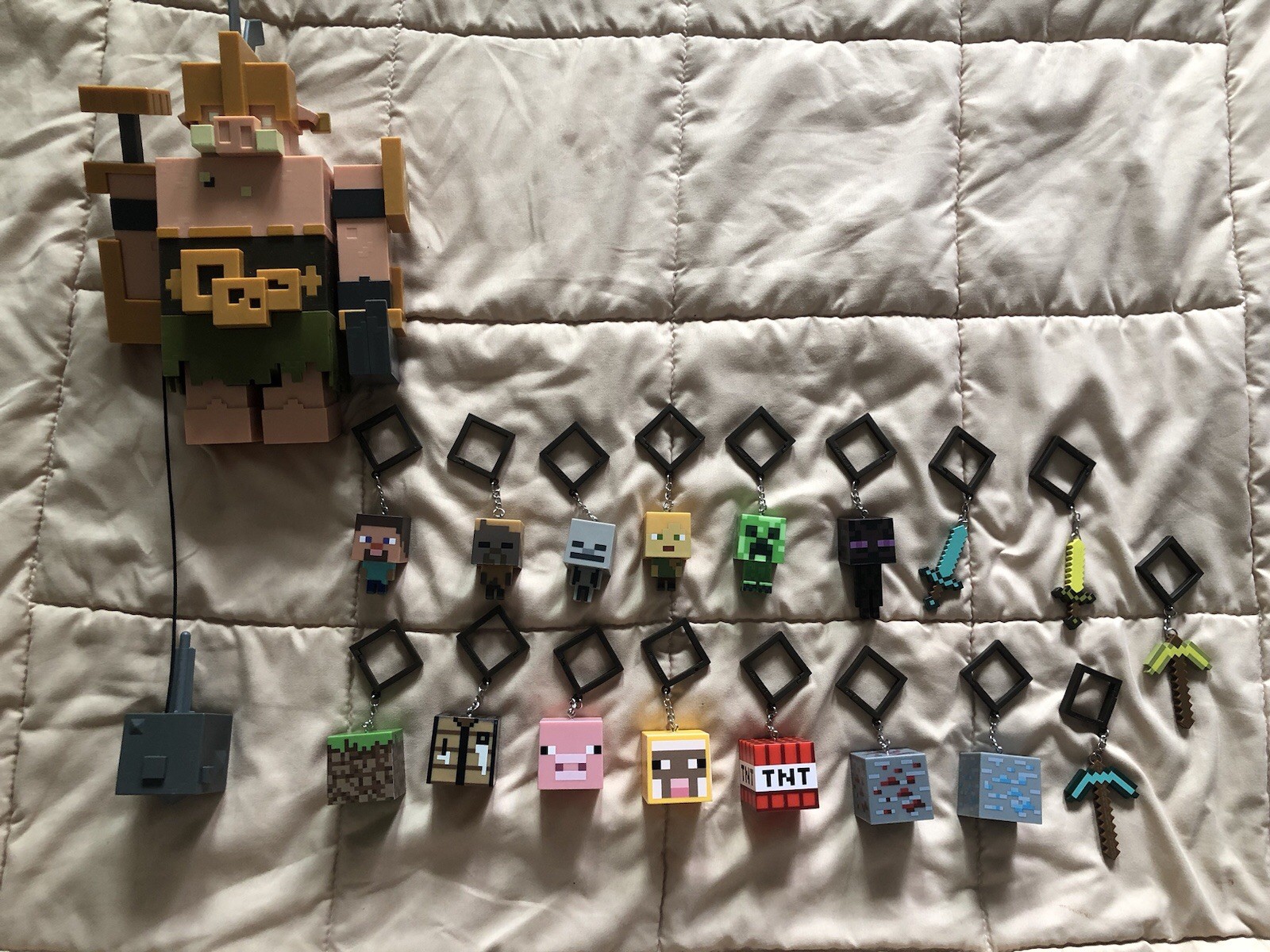MINECRAFT Lot Paladone Toy Keychains Complete Set & 12 in Portal shooting Guard