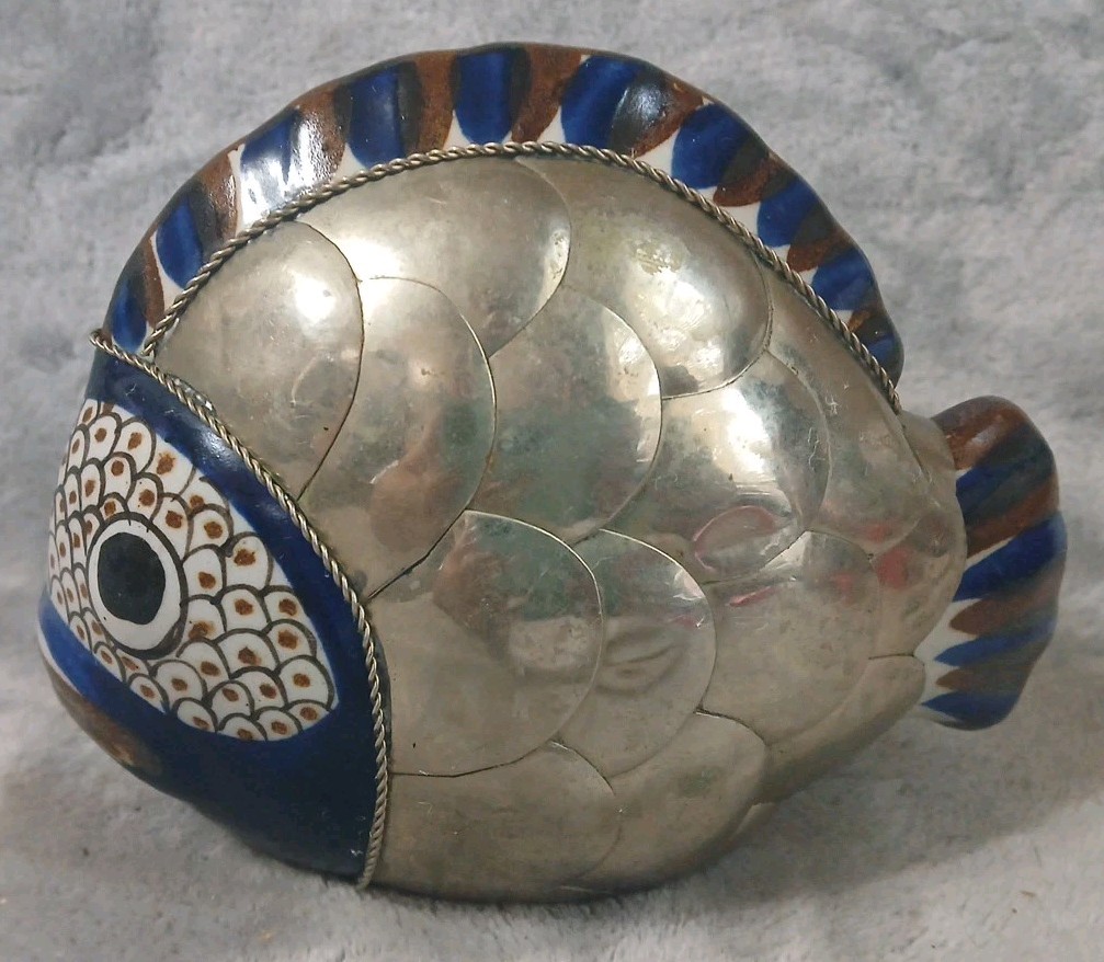 Vtg Tonola Fish Figure Silver Metal Scales Ceramic Body Folk Art Primitive READ