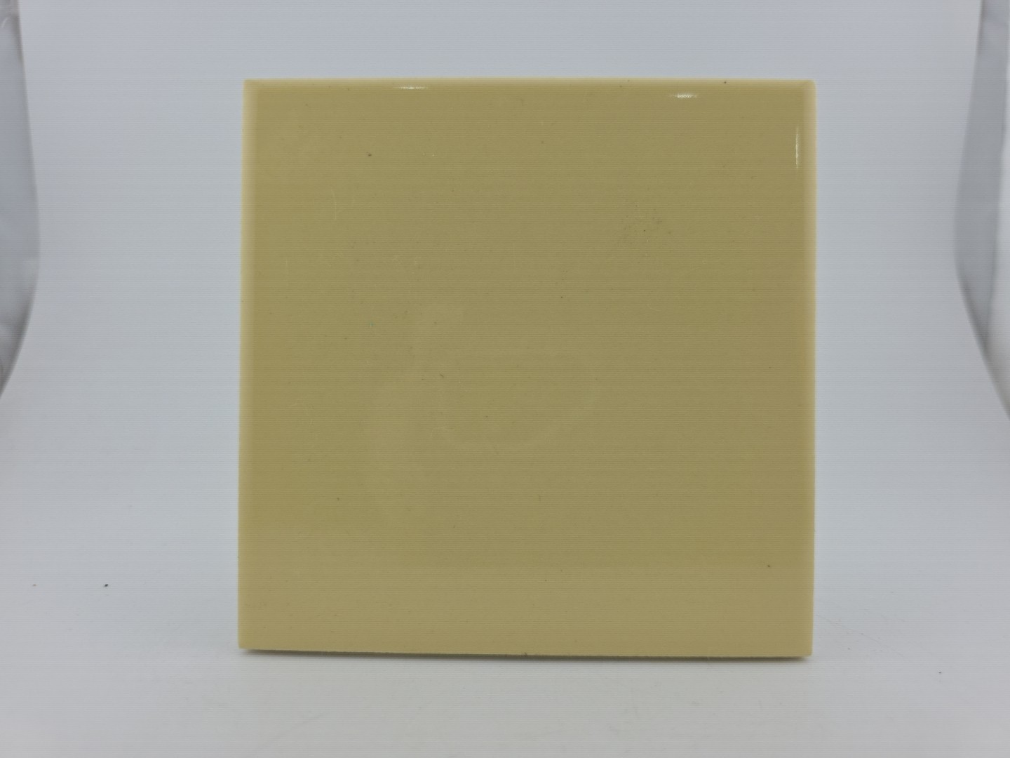 Romany Spartan Ceramic Tile Vtg Flat Citrus Yellow 4.25″ X 4.25″ NOS