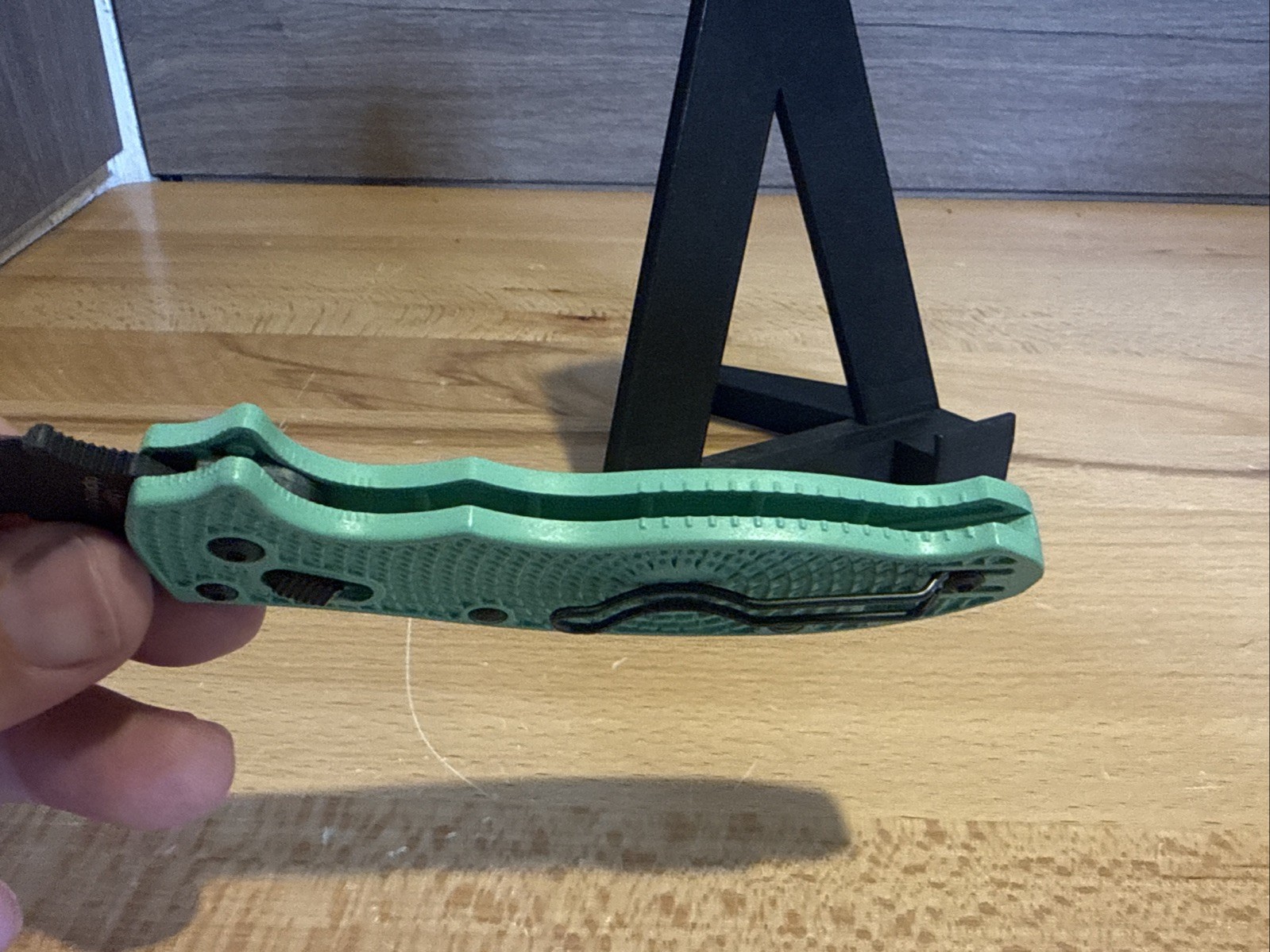 Spyderco Mint Green Frame Black Blade Lightweight Folding Knife CPM-M4 USA