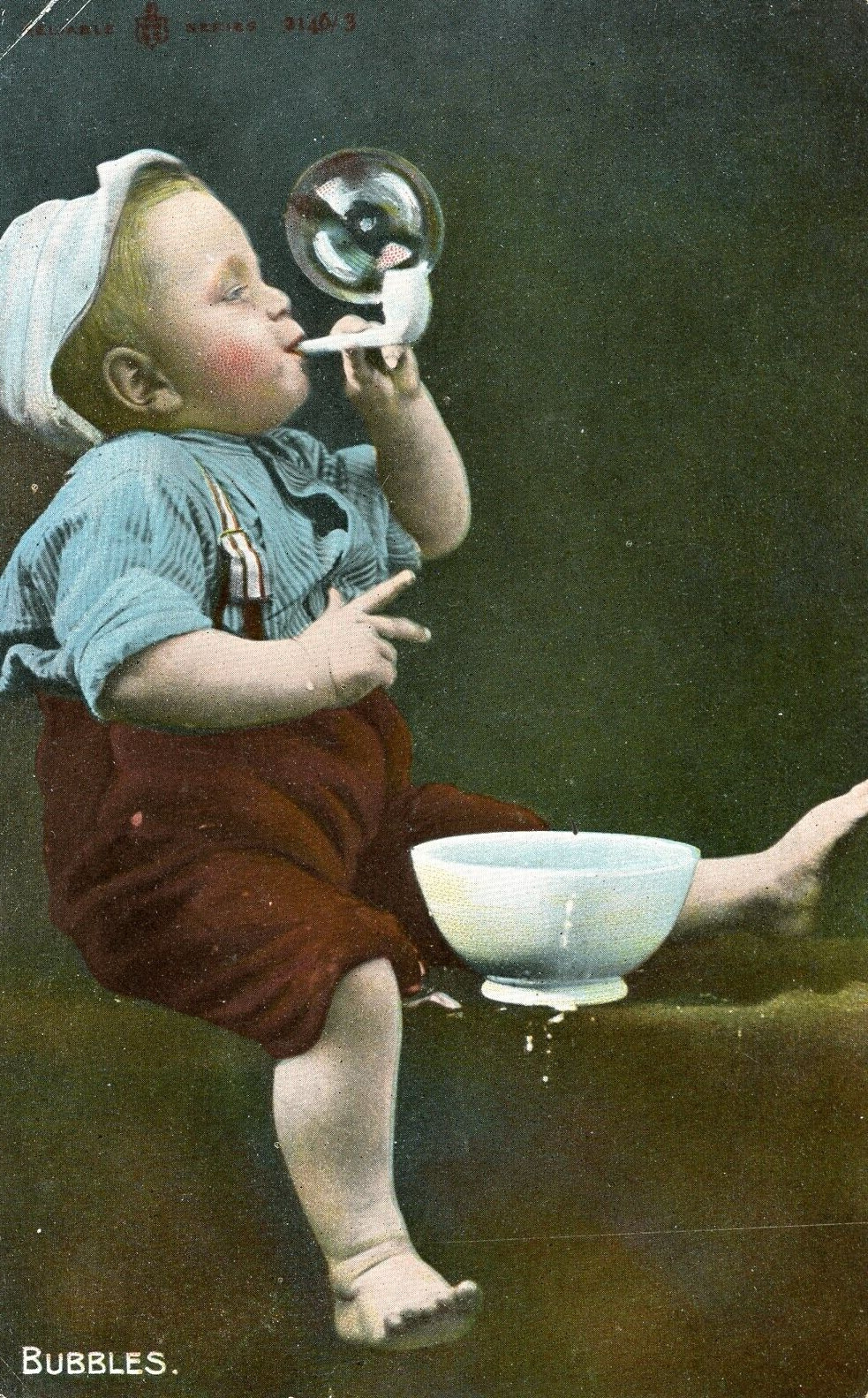 Postcard Antique Hand Tinted View of Little Boy blowing “Bubbles” aa6