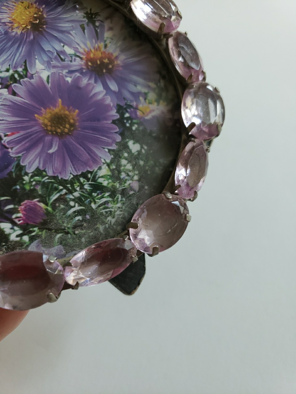 Small Round Picture Frame With Oval Cut Lavender Rhinestones
