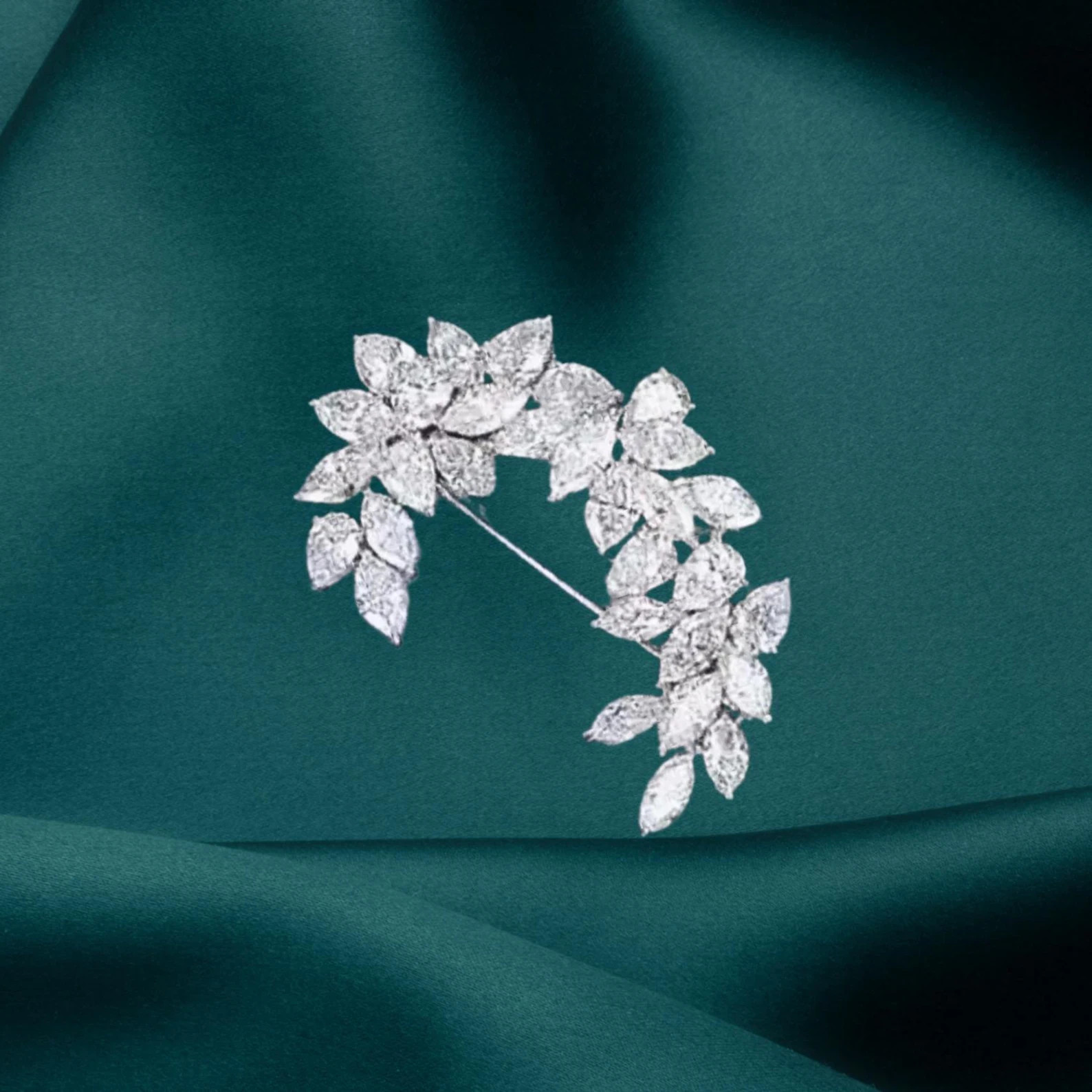 Luxurious Marquise Brilliant Cut Diamond 14K White Gold Over Women’s Brooch Pin