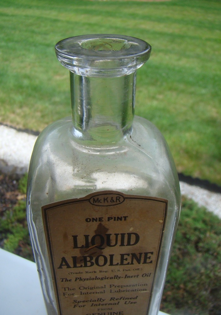 Antique Labeled & Embossed LIQUID ALBOLENE GENUINE RUSSIAN OIL Medicine Bottle