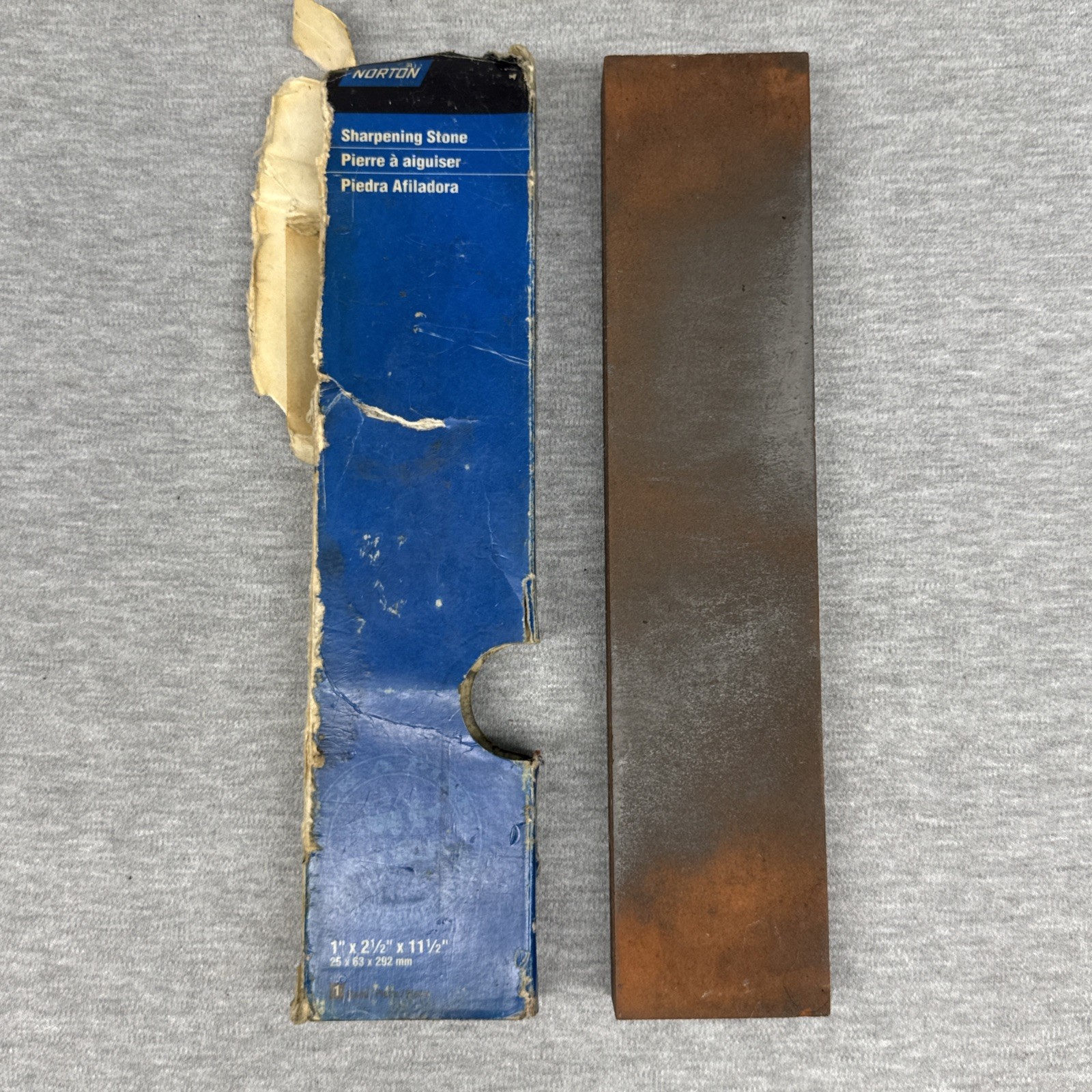 Rare USA Norton Giant IM2 Combination Bench Sharpening Stone 11-1/2″ x 2-1/2″