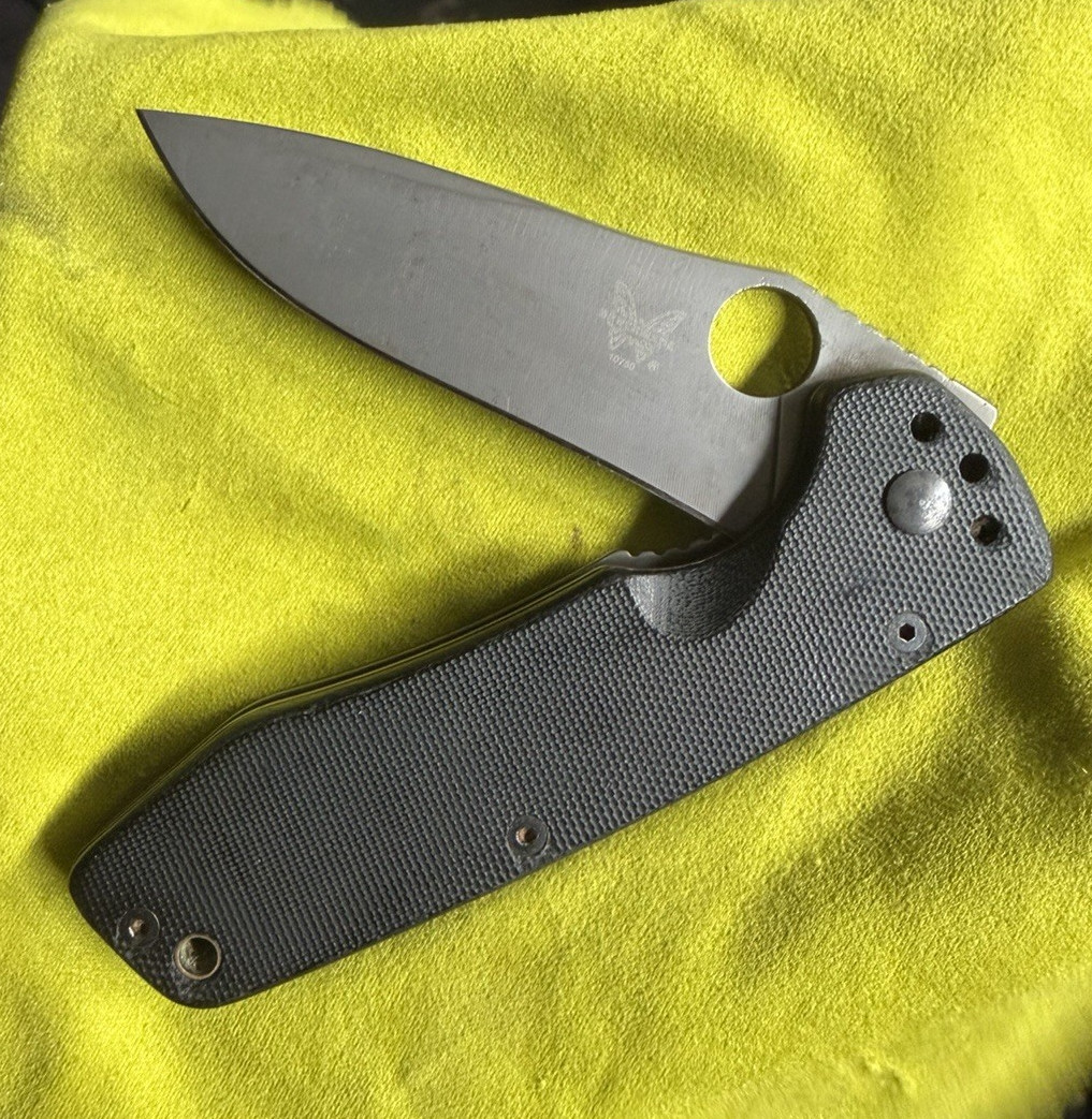 Benchmade 10750 Manual Liner Lock Drop Point Plain Edge Black G10 Handle