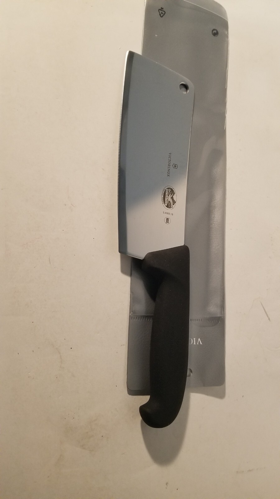 Victorinox – Swiss Army 5.4003.18 7″ Restaurant Cleaver w Fibrox® Pro Handle NEW
