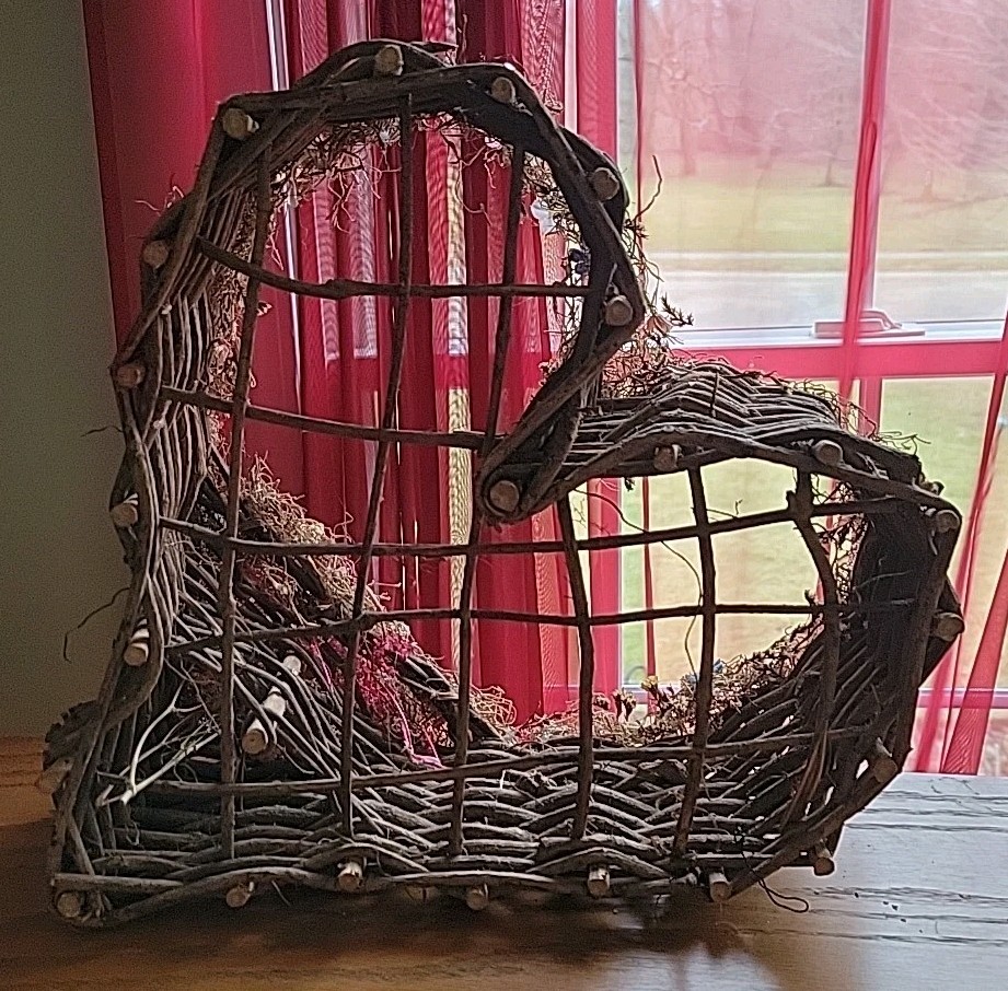 Twig Heart Primitive Rustic Country Cottage Basket Woven Wall Art Gift Valentine