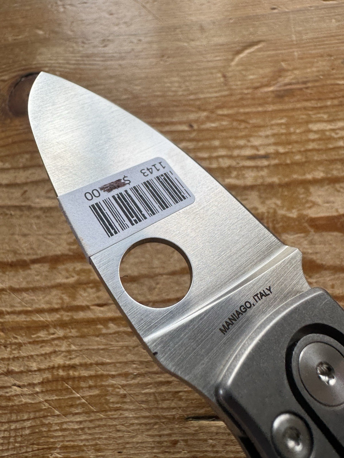 SPYDERCO PITS 2 Split 6AL-4V Titanium M398 Steel, 6.45″ C269TIP Factory Second B
