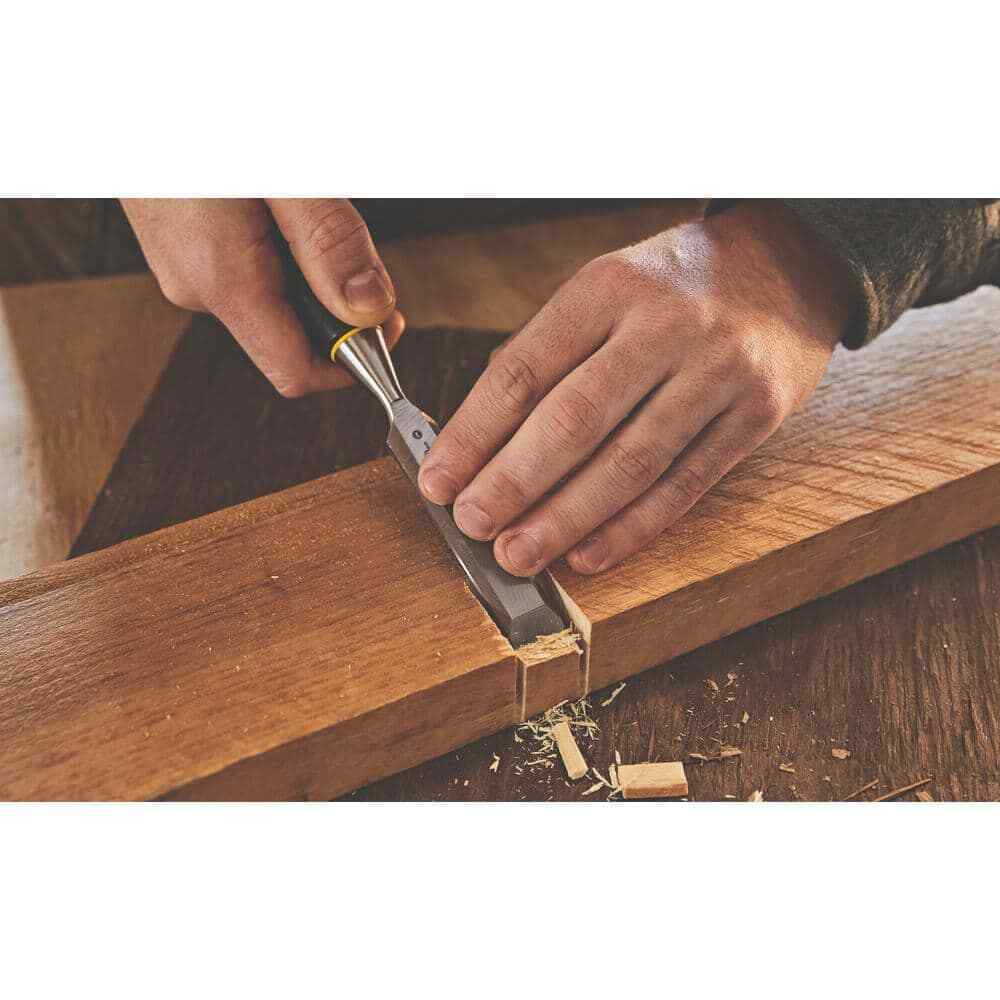 Wood Chisel Set Lacquer coated blades for rust resistance (3-Piece)