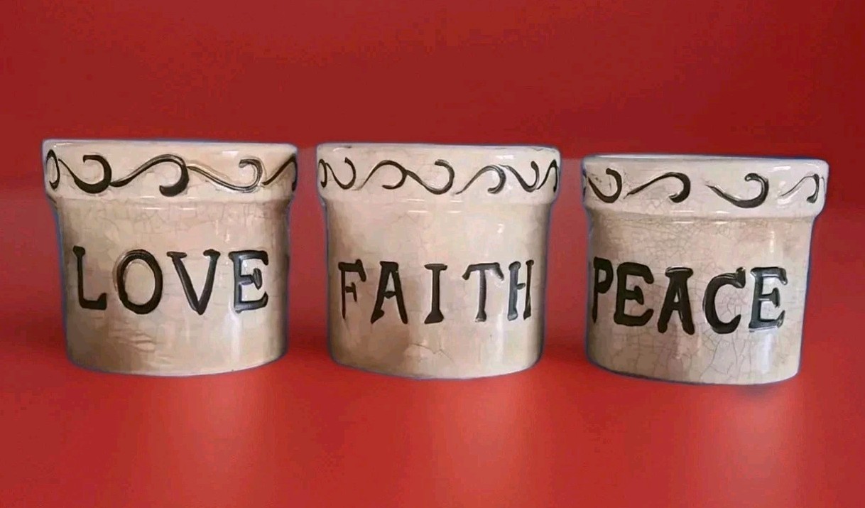 “Love Faith Peace” Set of 3 Tan Brown Crackled Scroll Designed Crocks 3.5″