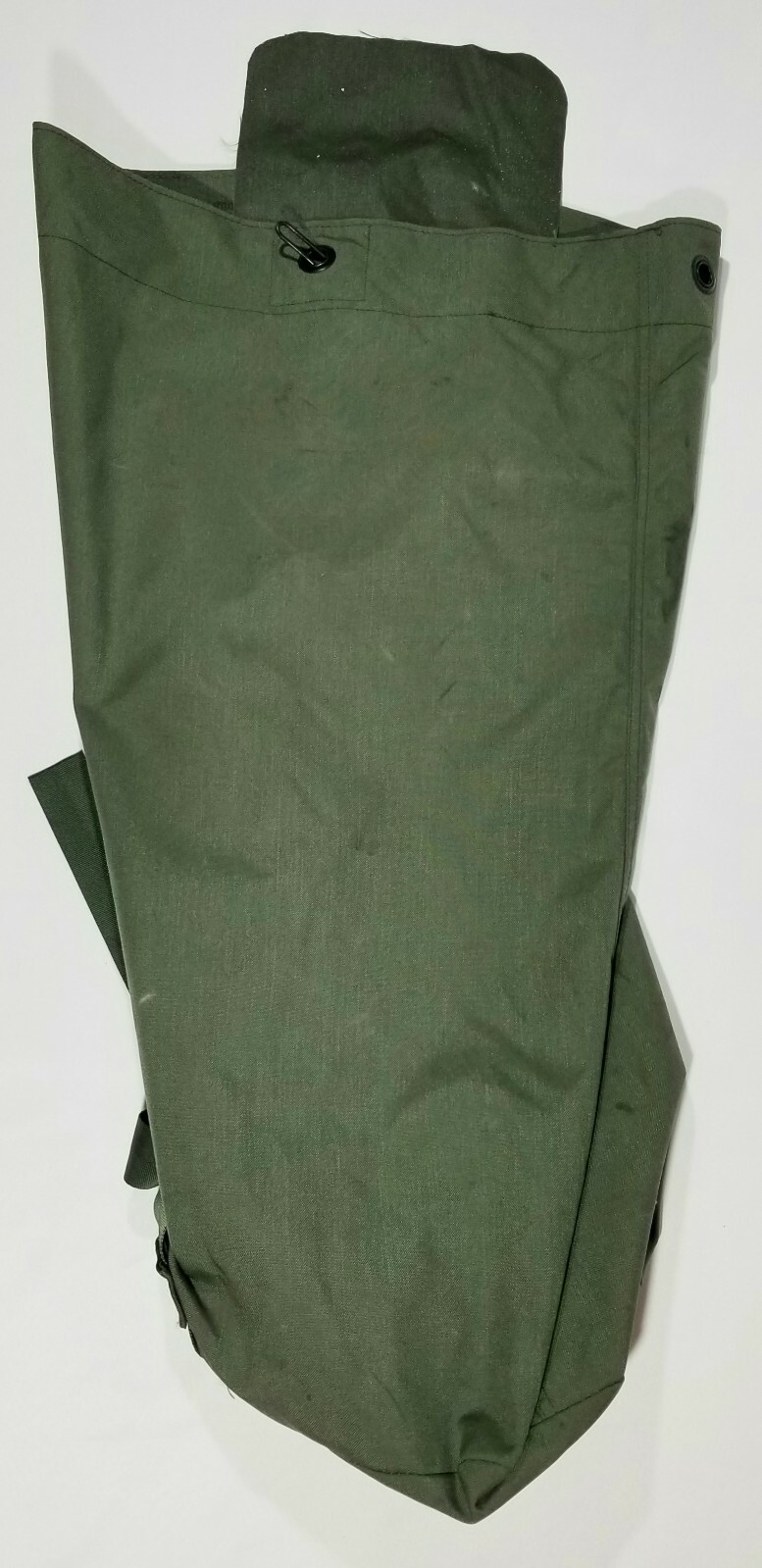 US Military Army Duffel/Duffle/Sea Bag Luggage Top Load OD 2 Strap Very Good