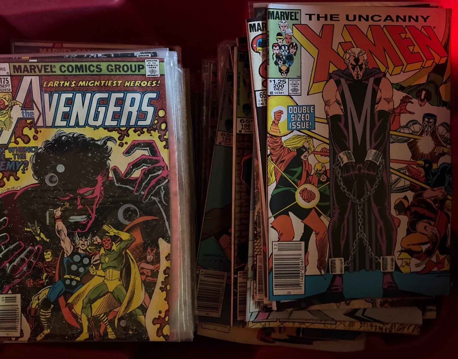 100 Bulk Assorted Comics Lot Dc/ Marvel/ indies Comic Books