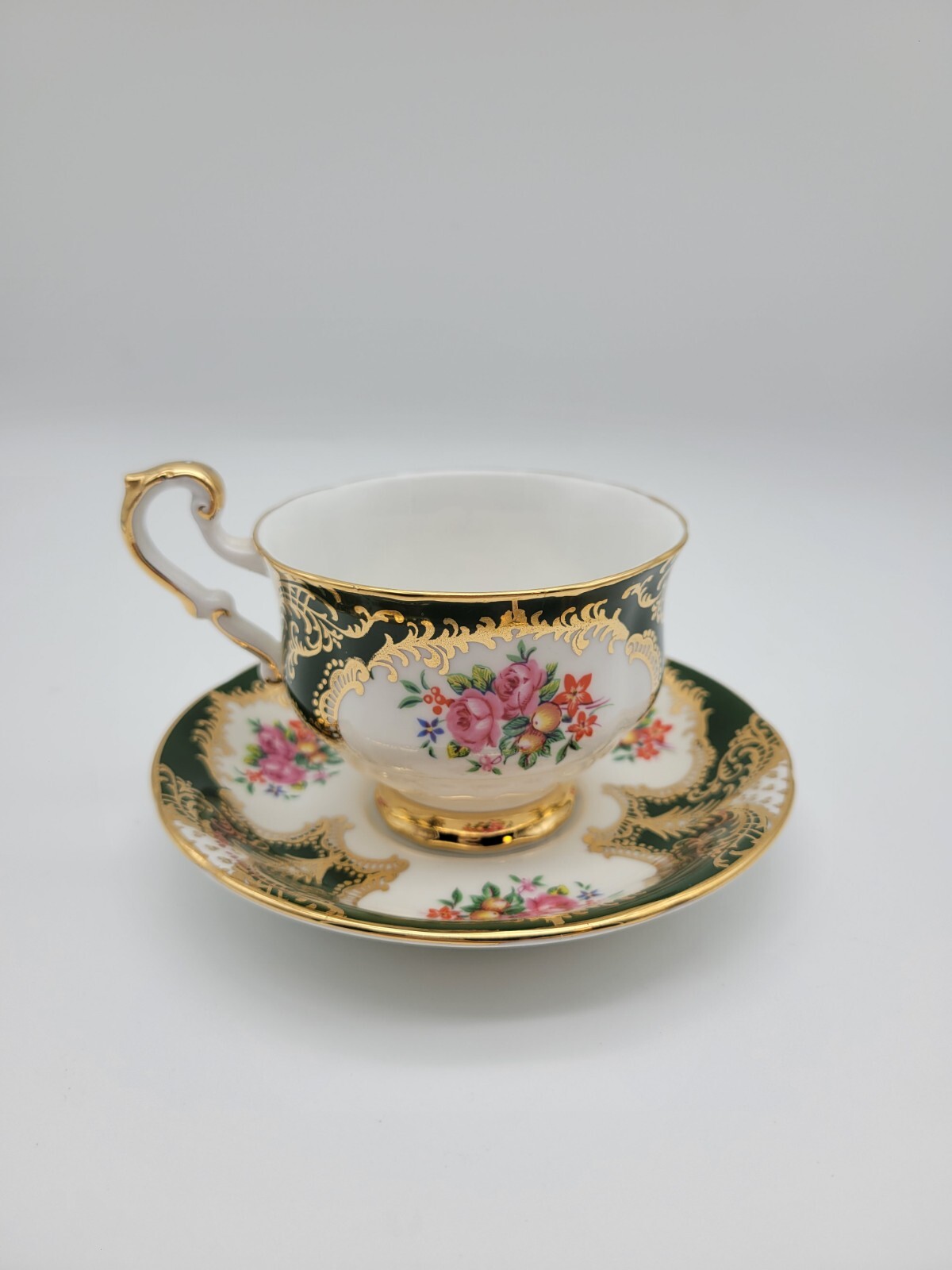 Paragon Tea Cup By Appt Gold Filigree Pink Roses Dark Green England Fine China