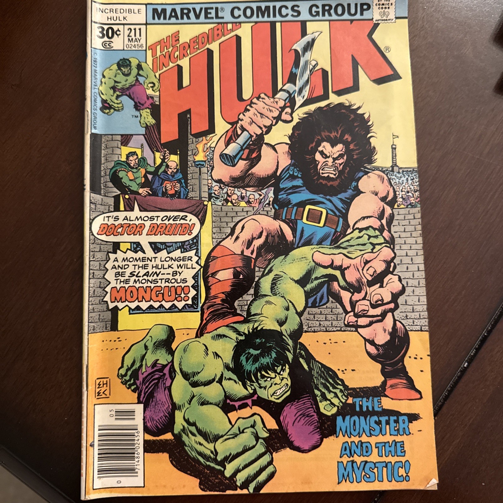 The Incredible Hulk #211 (Marvel Comics May 1977)
