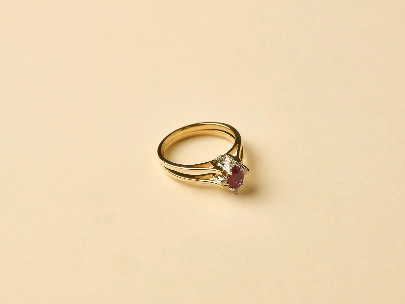 Unique 18K Yellow Gold Over Ruby & Diamond Gemstone Reversible Ring For Women’s