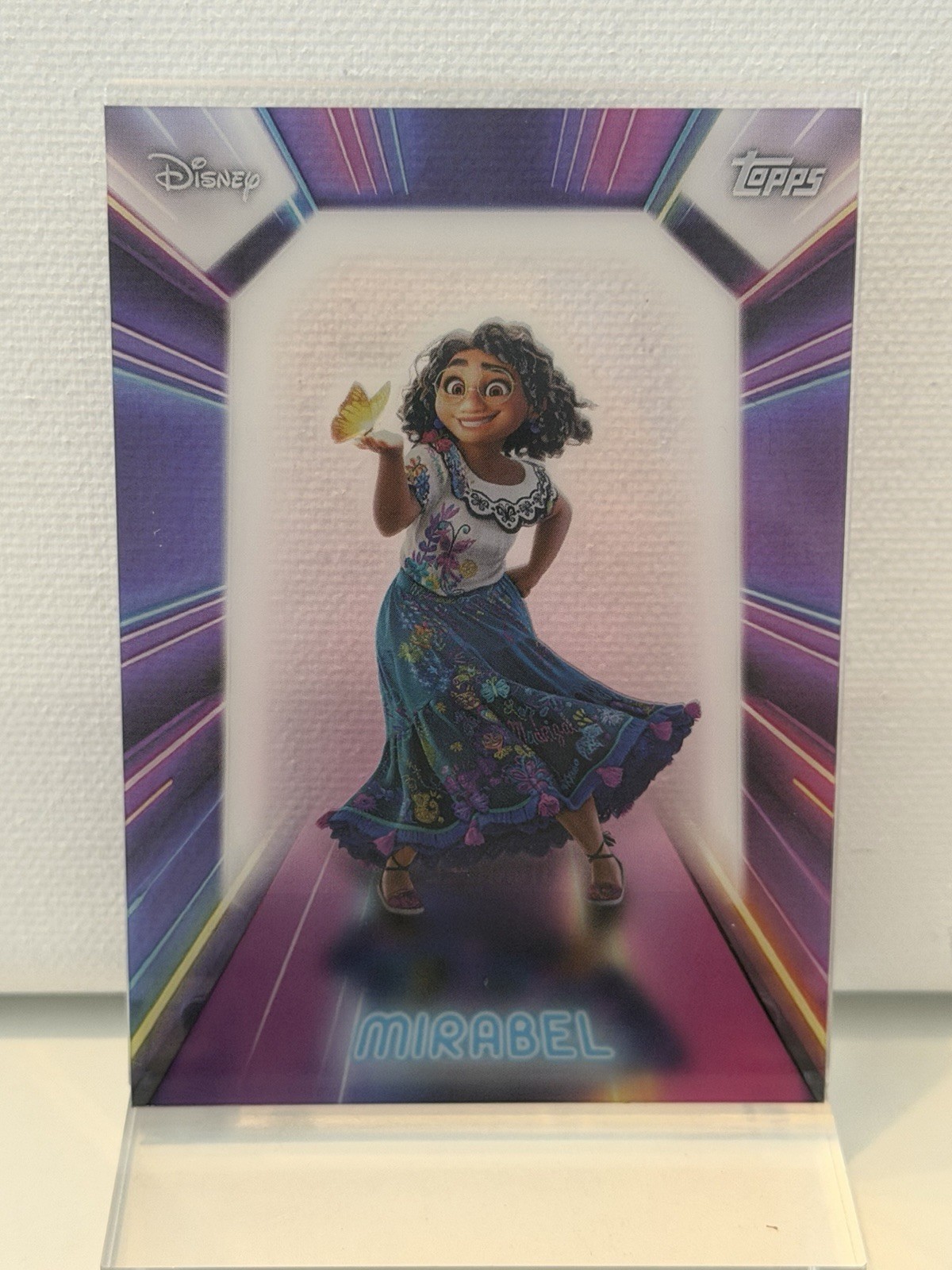 2026 Topps Disney Neon Mirabel Illuminated Neon Lights Acetate NPL-16