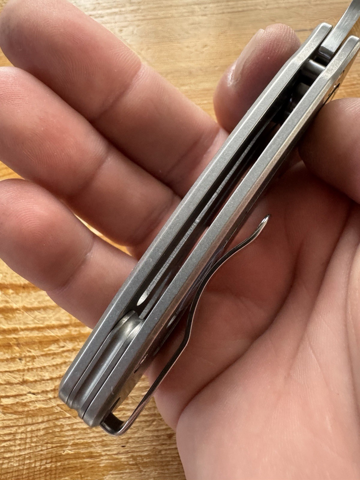 SPYDERCO PITS 2 Split 6AL-4V Titanium M398 Steel, 6.45″ C269TIP Factory Second