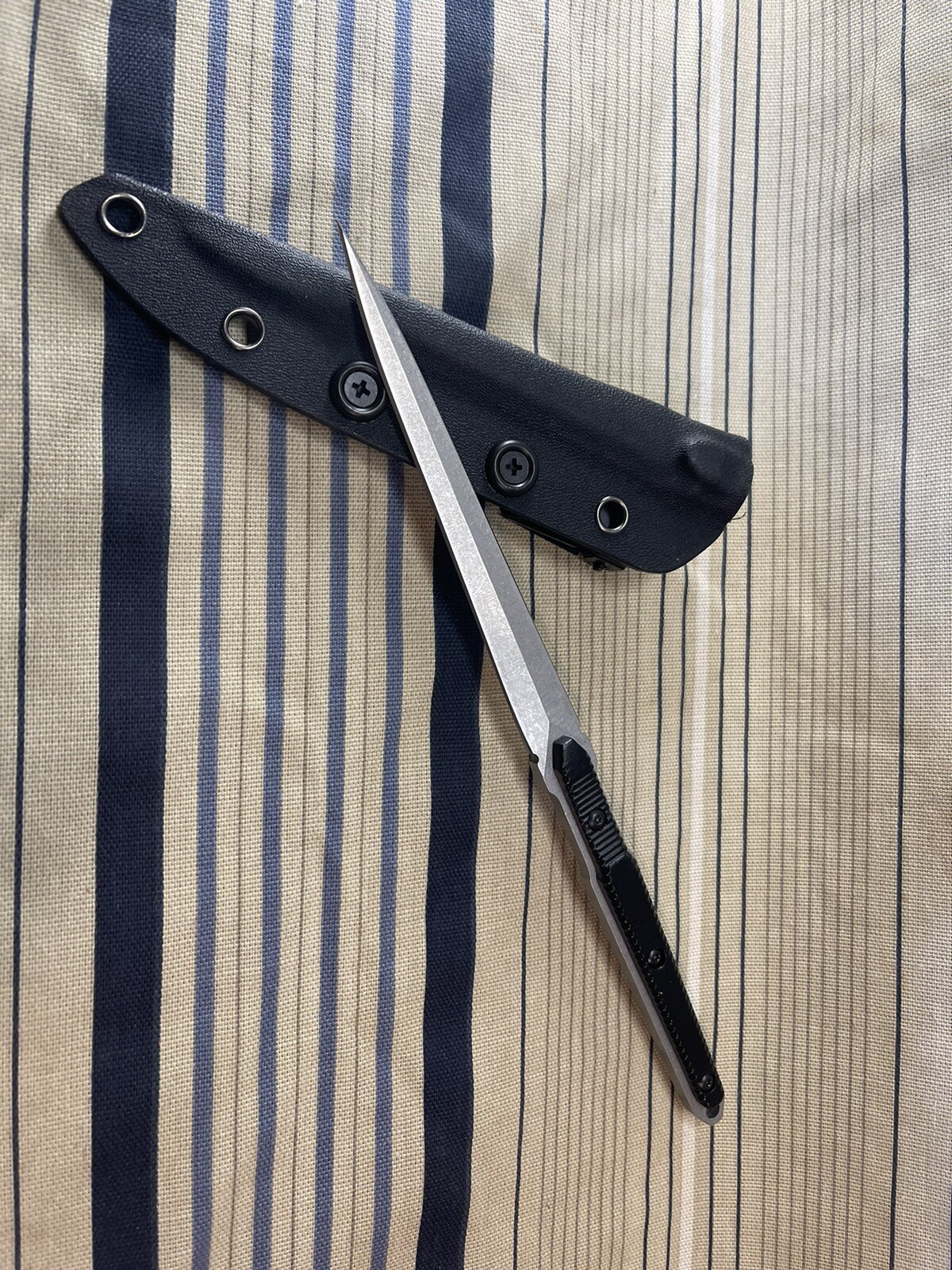 Dagger Fixed Blade Knife Double Edged Stiletto Kydex Sheath