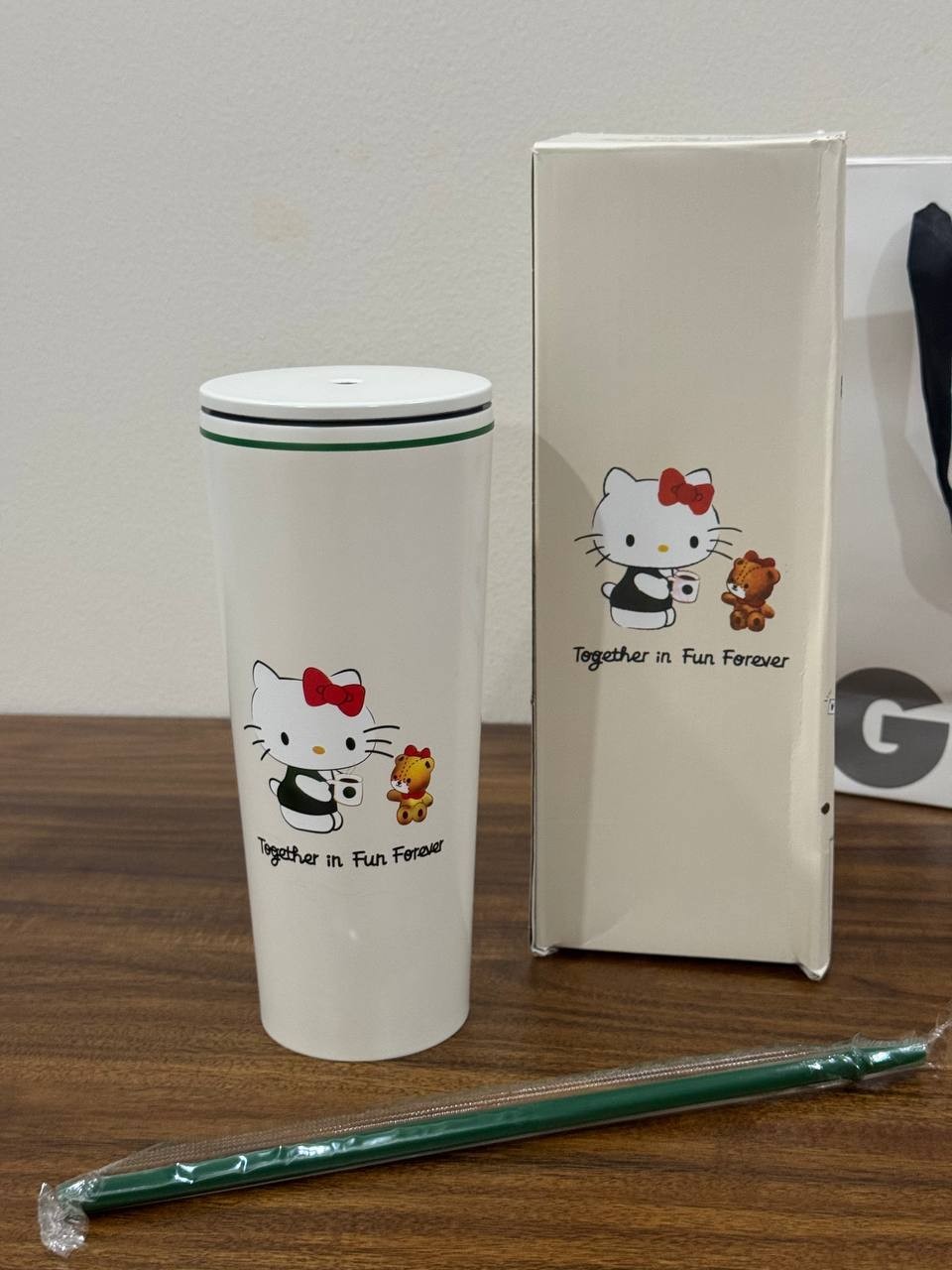 Starbucks Hell0Kltti 50th Anniversary 2025 Collectible Cup 16oz 473ml Brand New