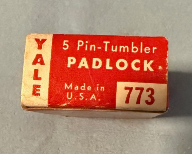 Vintage New In Box Yale 5 Pin Tumbler Padlock. No 773 2 Keys & Original Box!