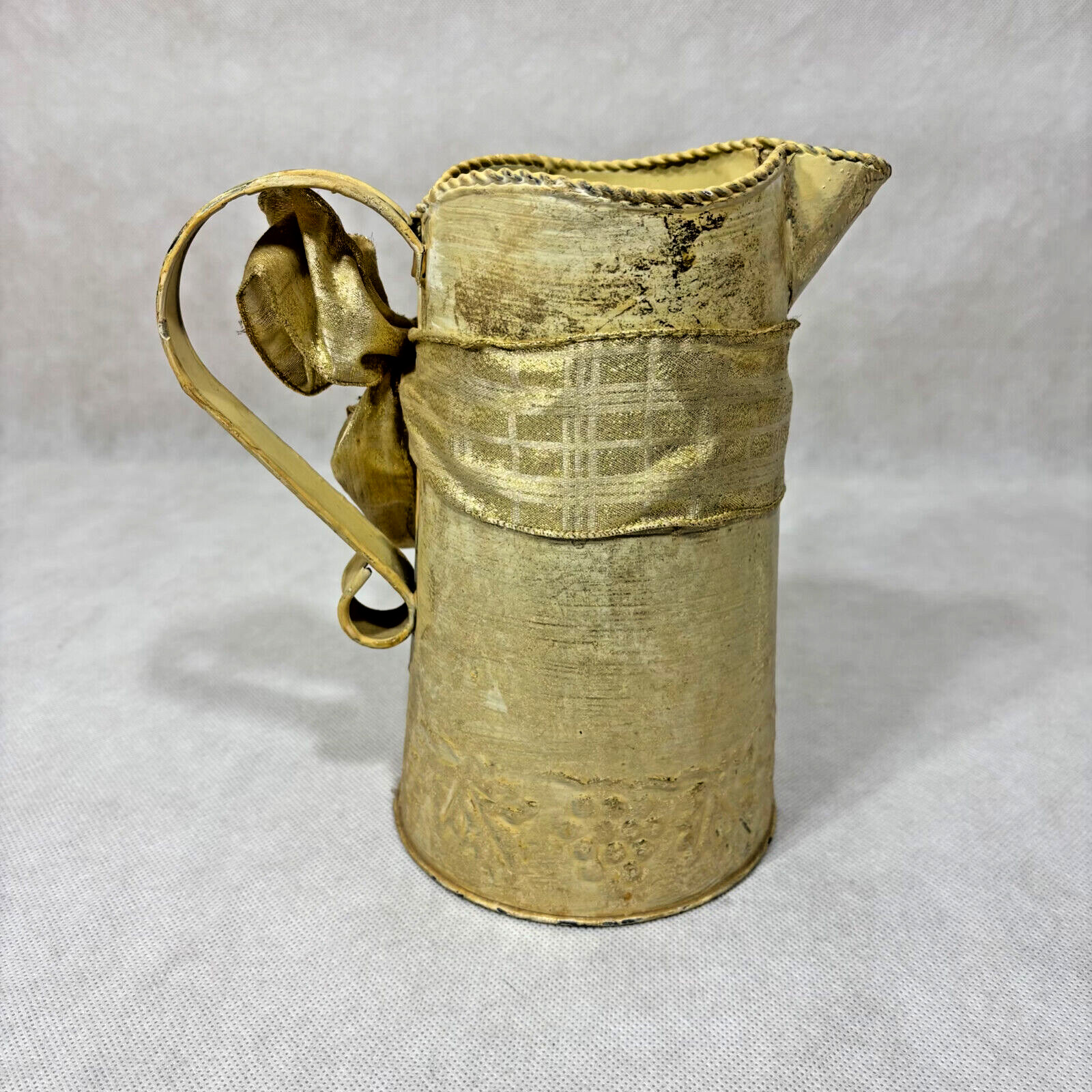 Hosley Classic Collection Decorative Pitcher 8.5″ Ribbon Gold Tone