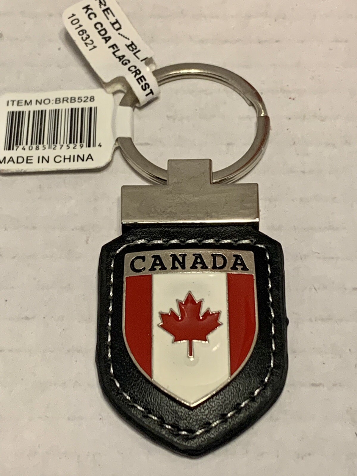 NEW, Beautiful, CANADA ,Red MAPLE LEAF on Leather Backing KEYCHAIN