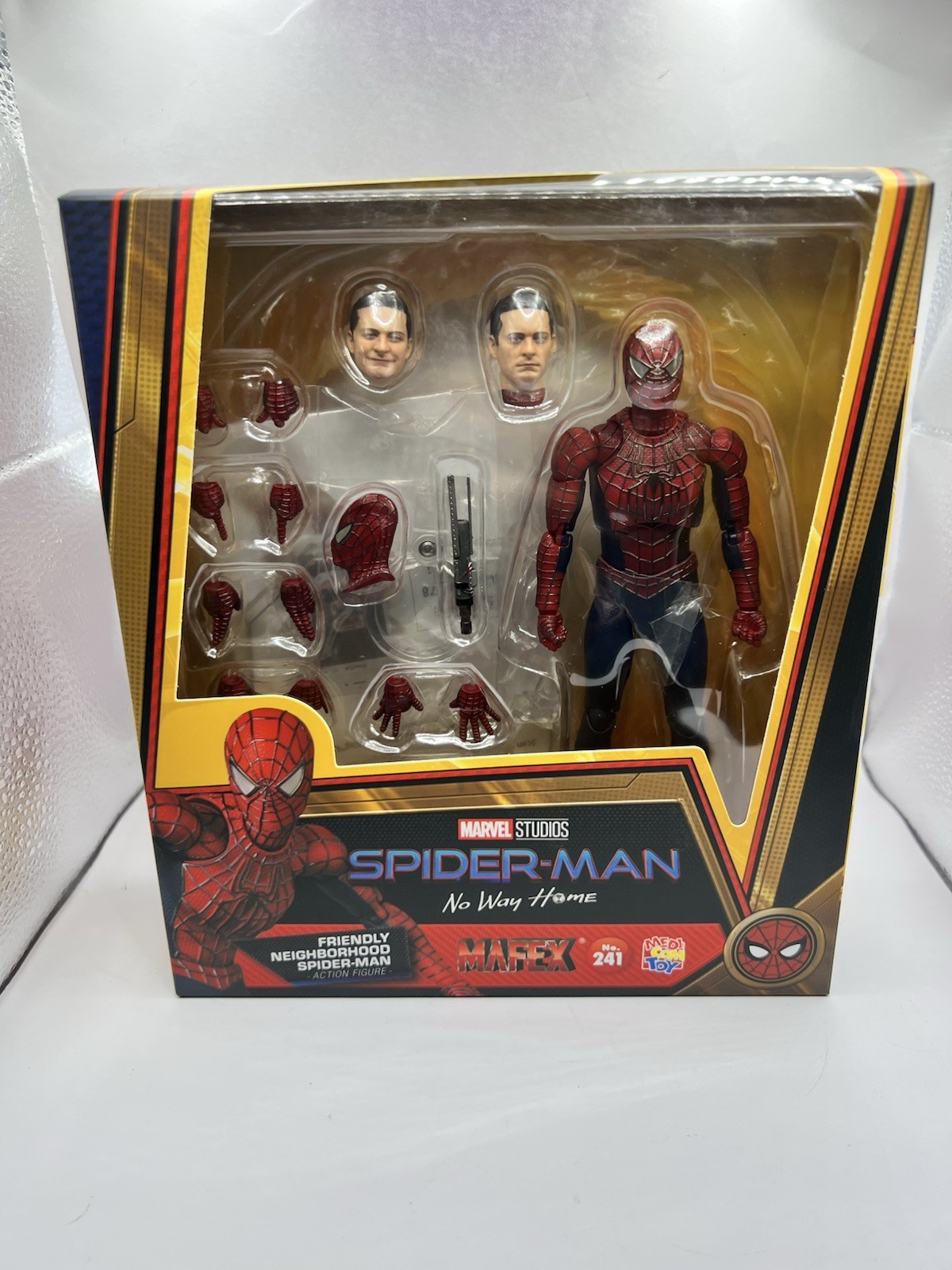 MAFEX No.241 Friendly Neighborhood Spider-Man Spiderman: No Way Home (US SELLER)