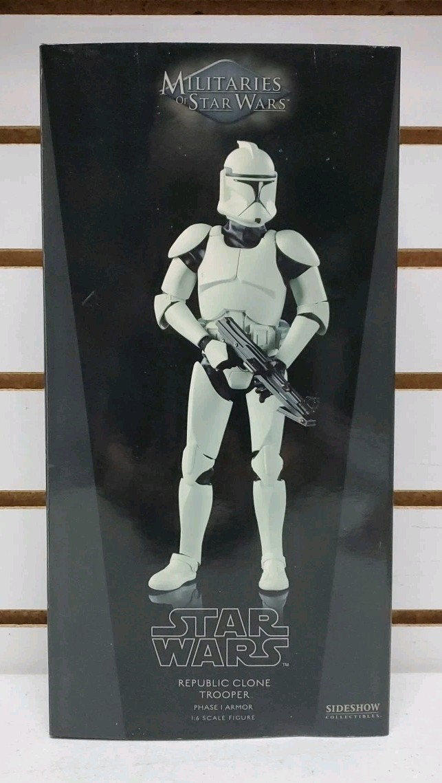 2009 Sideshow: Star Wars Republic Clone Trooper Phase 1 Armor Figure, Pre-Owned