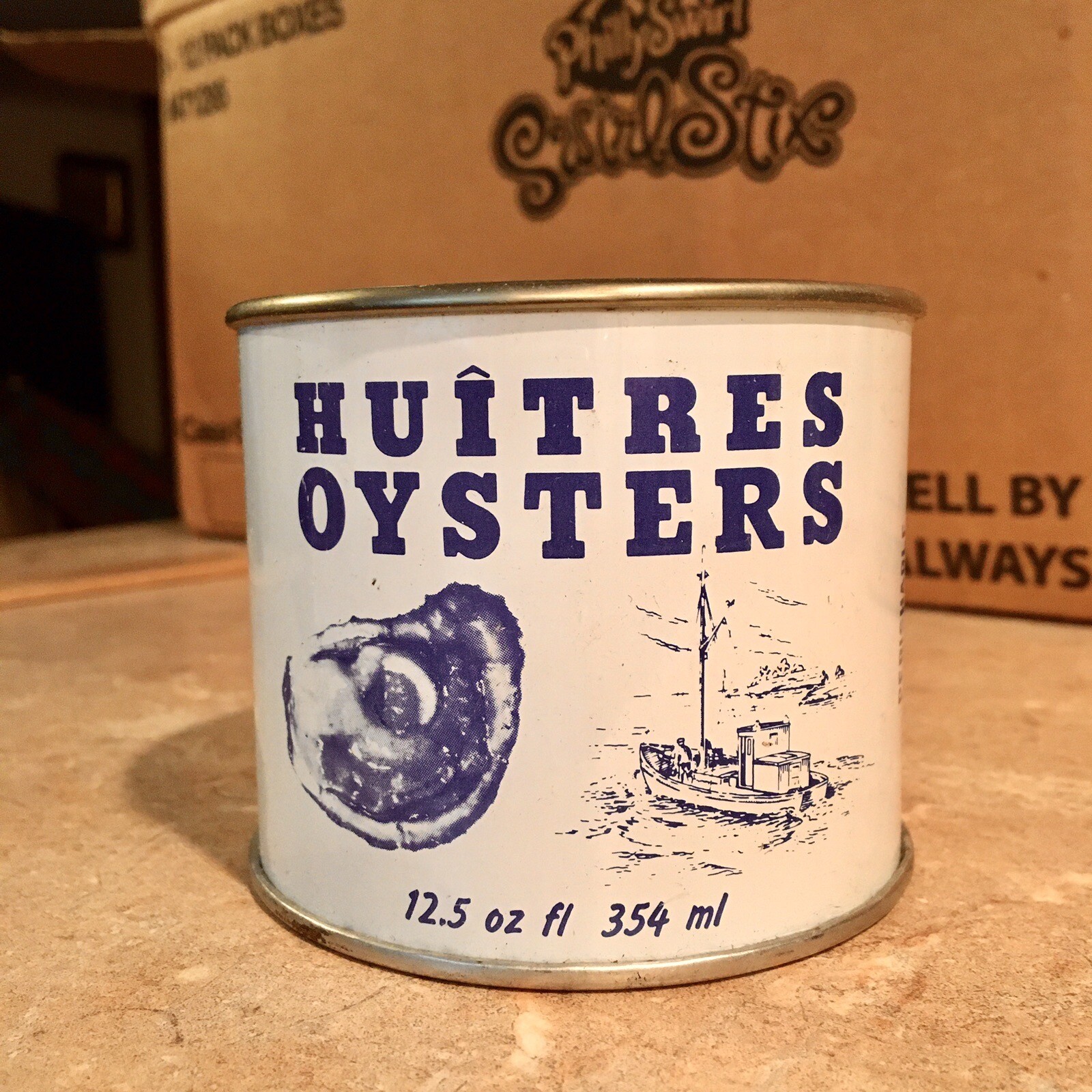 Vintage Oysters Huitres Tin Can Madison Sfd Madison MD 116 Blue/White 12.5 Oz
