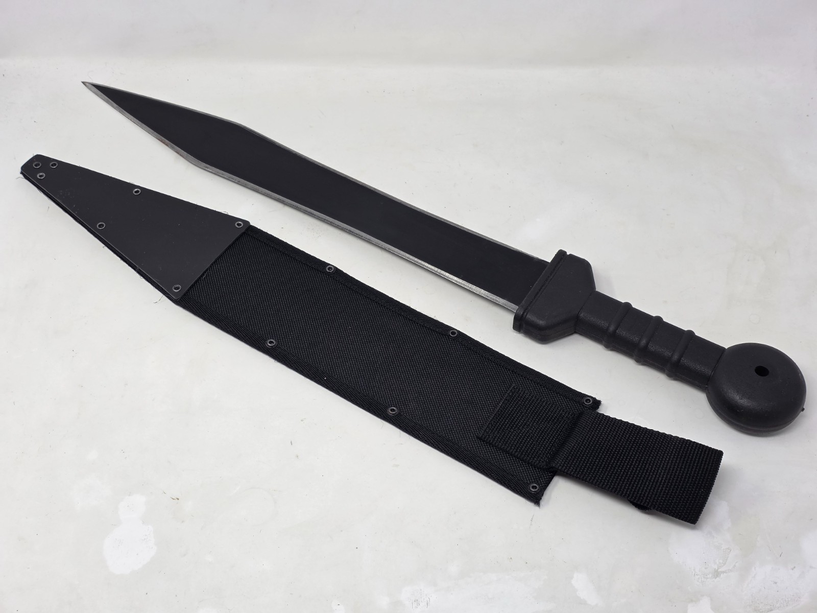Cold Steel Gladius Machete 18″ Polypropylene Handle w/ Sheath