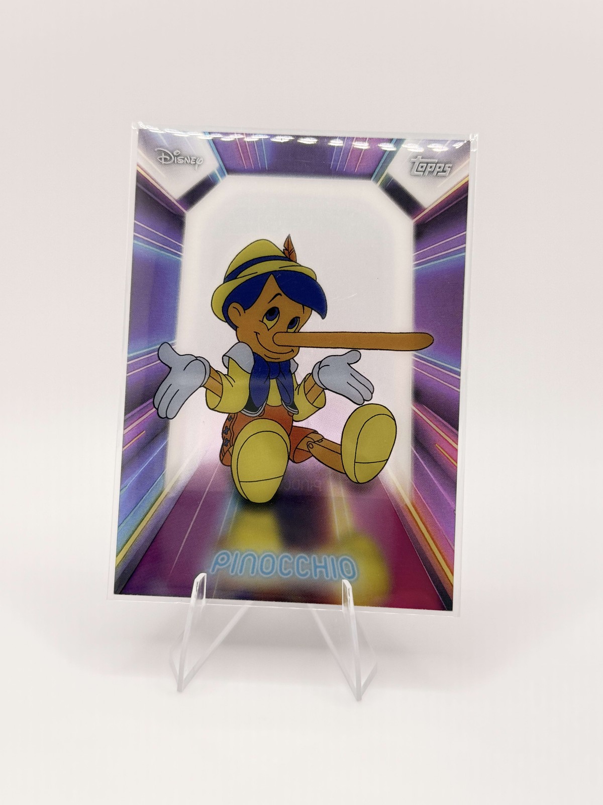 2026 Topps Disney Neon NPL-19 Pinocchio Illuminated Neon Lights Insert Near Mint