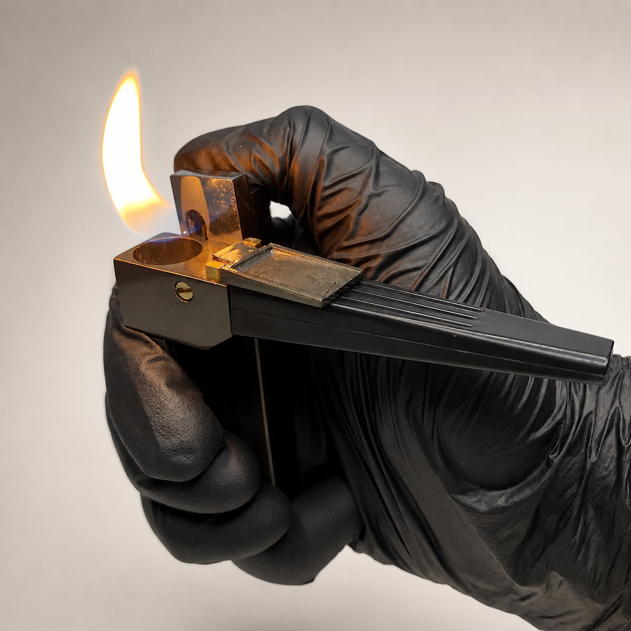 Refillable Butane Torch Lighter Windproof Adjustable Flame Pocket Lighter