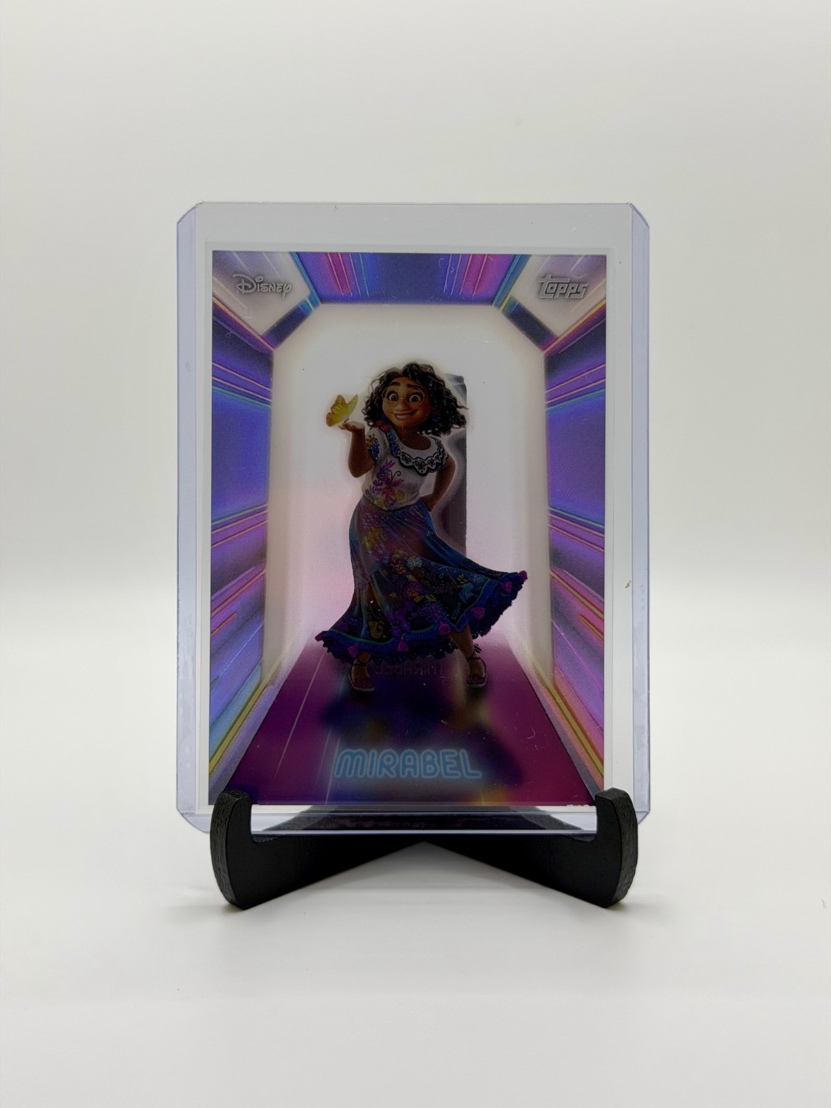 2026 Topps Disney Neon Mirabel Illuminated Neon Lights Acetate NPL-16