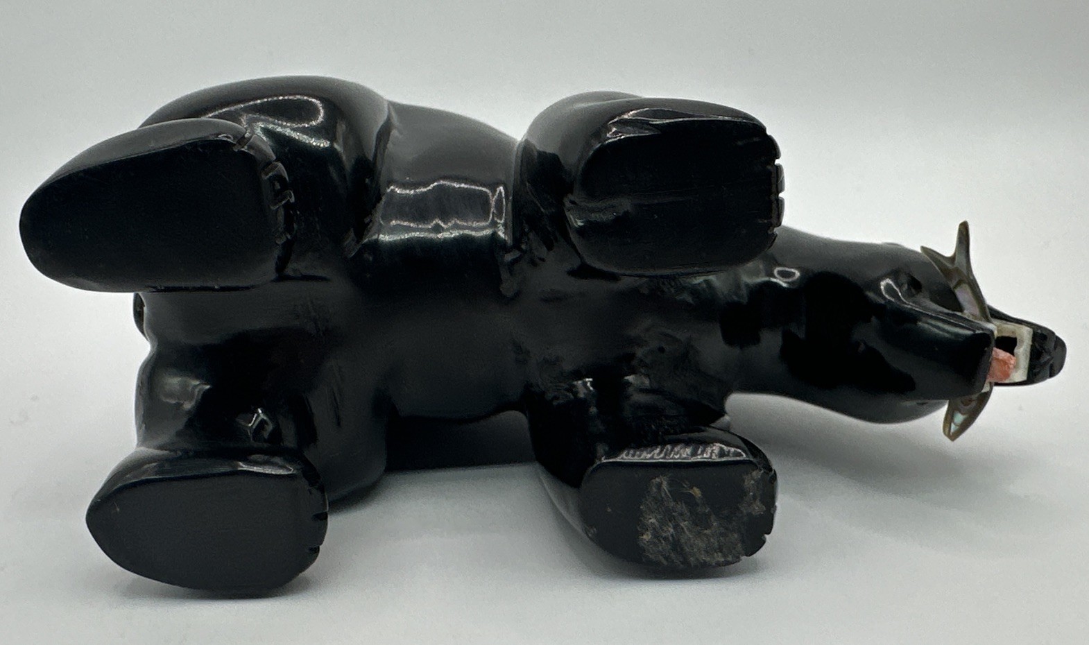 Herbert Davis Large Jet Black Bear Carved Fetish MOP Fish 3.25″ x 5″ Navajo