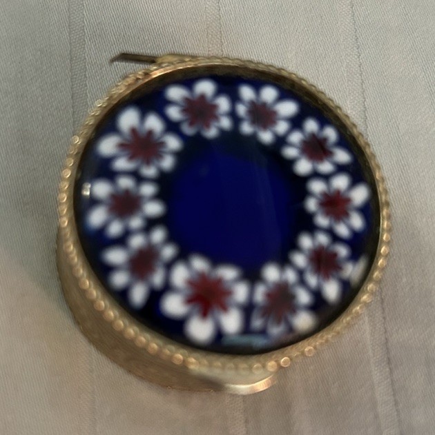 Murano Venitian Glass Round Millefiori Pill Box – Blue With White Flowers