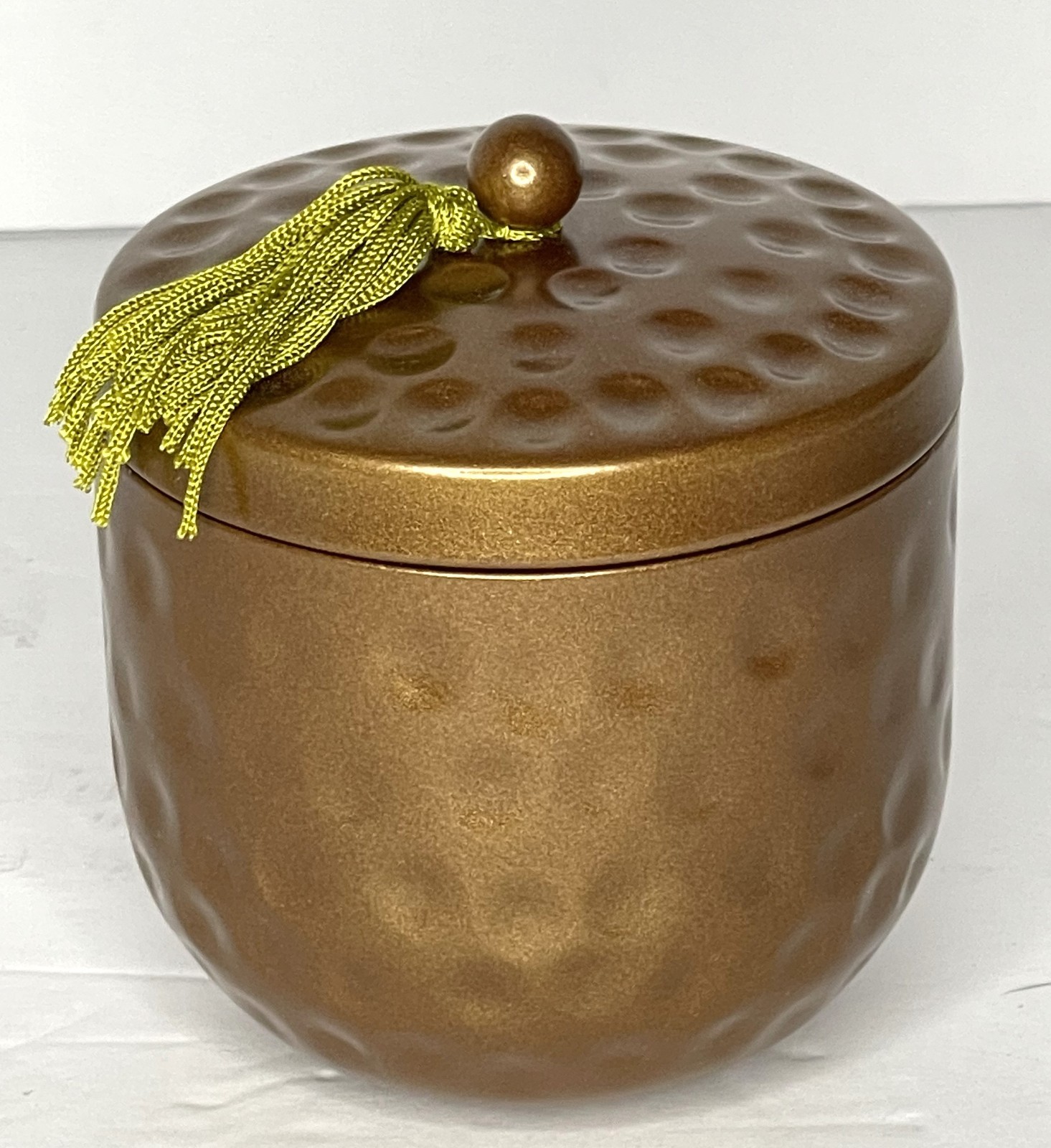 PartyLite Antique Bronze Refillable Candle Holder Lid Green Tassel Box P9918