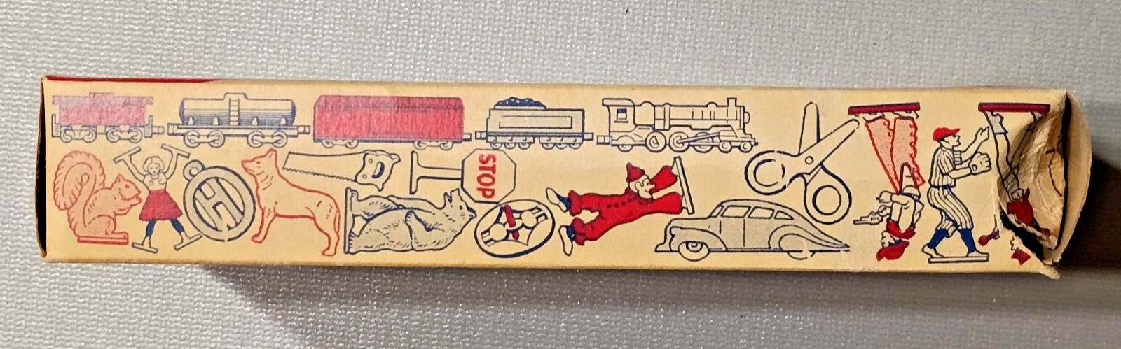 1940’S ORIGINAL CRACKER JACK BOX ~ EMPTY TOYS PICTURED ON SIDE