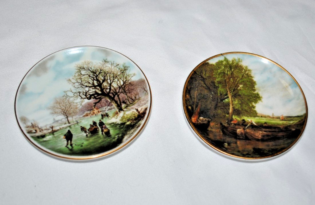 Crown Staffordshire “Winter Landscapes” 2 Collectors Plate