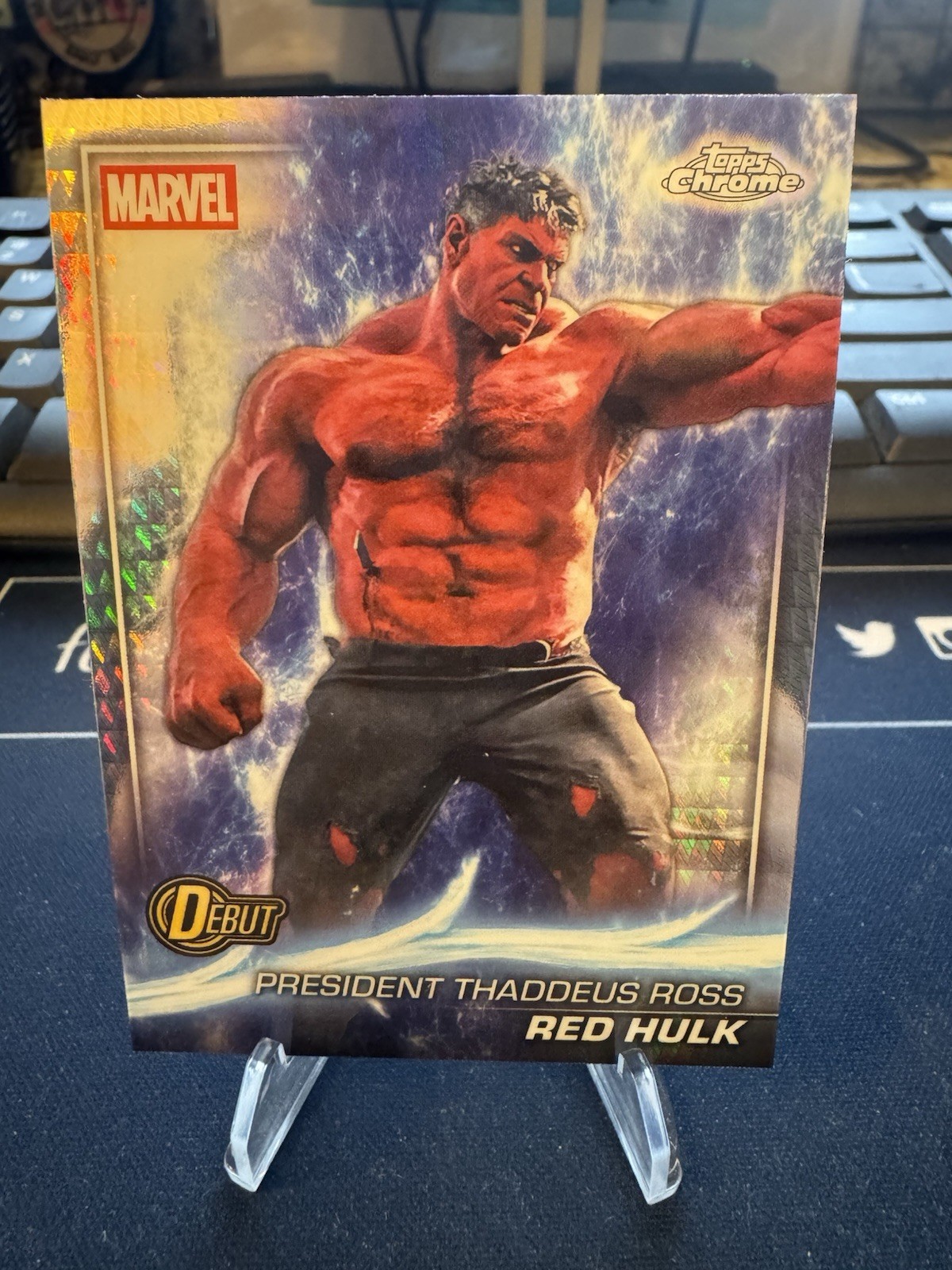 2025 Topps Marvel Studios Red Hulk No 171 Prism Refractor