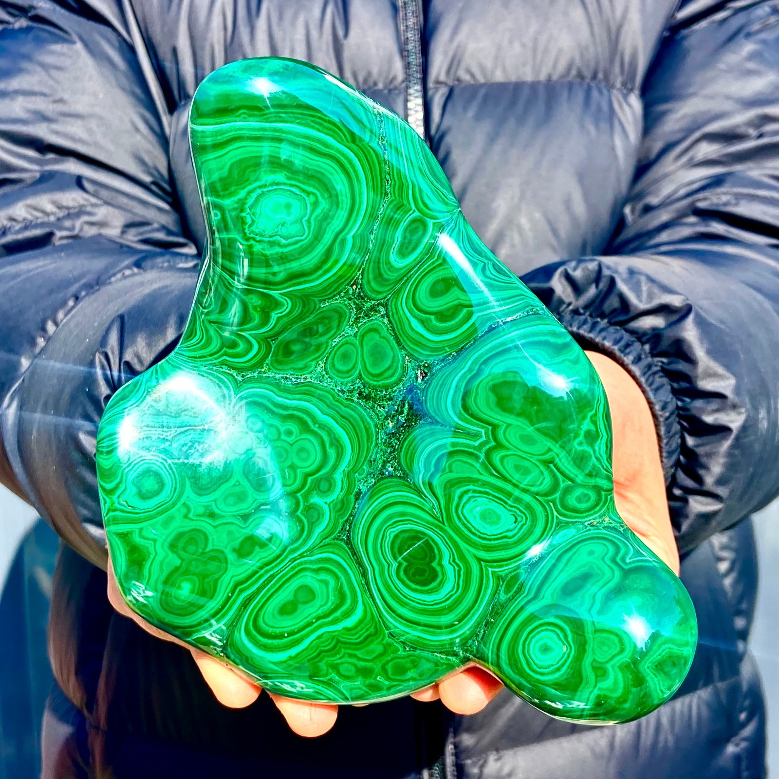 2.7LB Natural glossy Malachite transparent cluster rough mineral sample