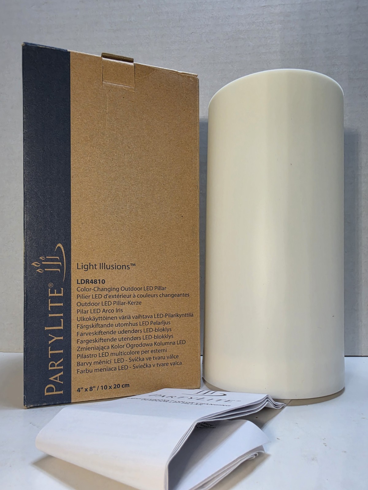 PartyLite Light Illusions LED Pillar Candle White LDR4810 4×8″ Color-Changing