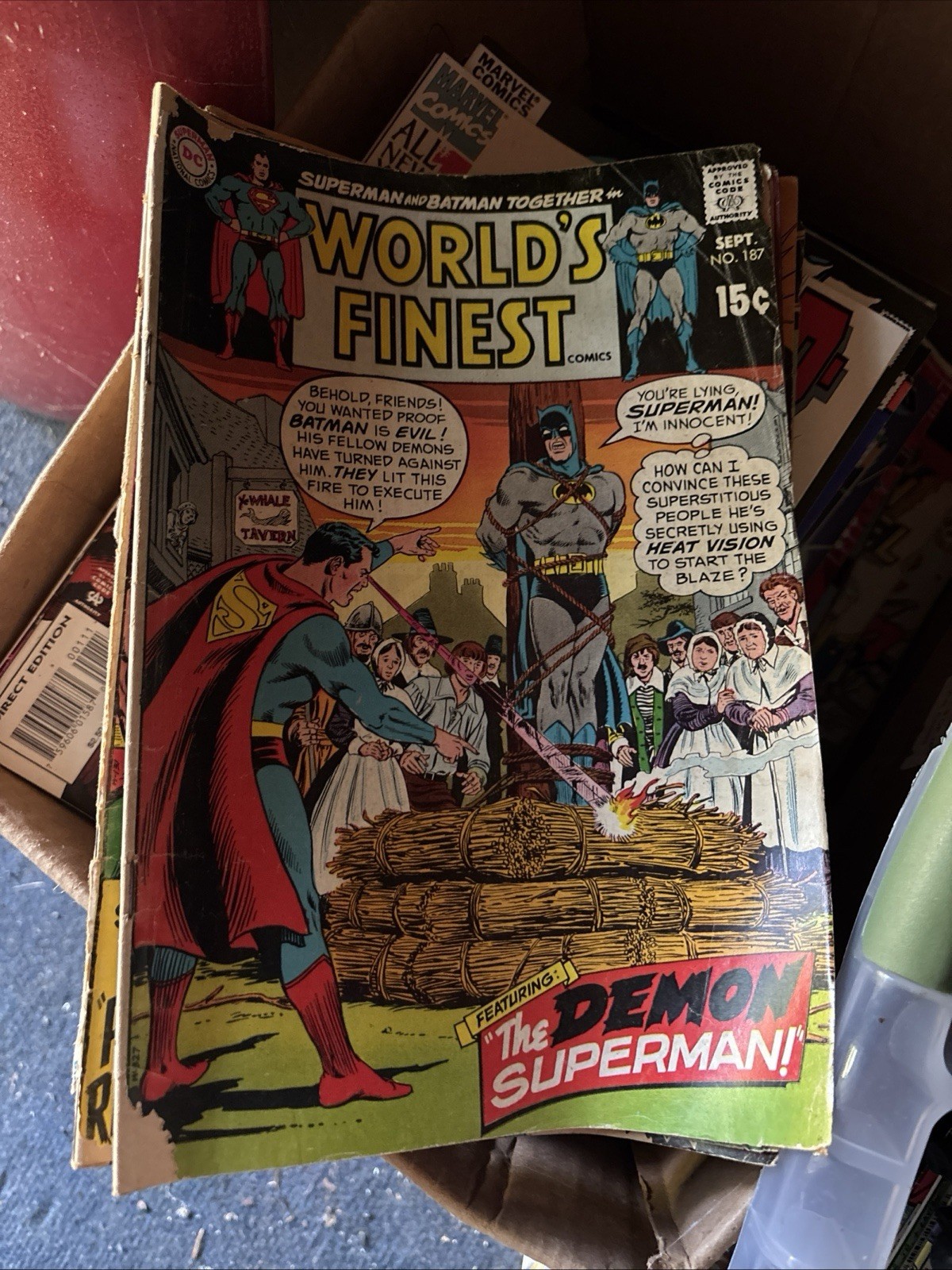 100 Bulk Assorted Comics Lot Dc/ Marvel/ indies Comic Books