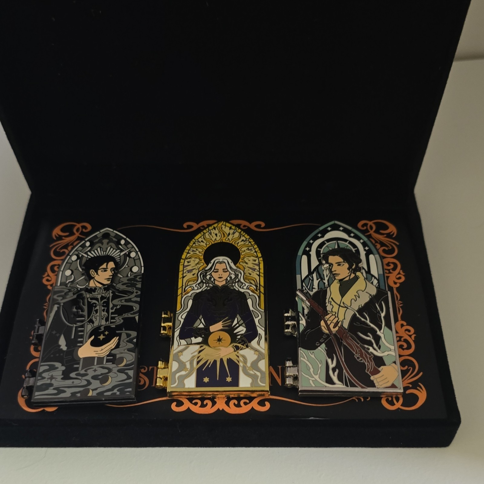 Grishaverse Saints & Soldiers Enamel Pin Set, Multicolor Metal, Enamelled