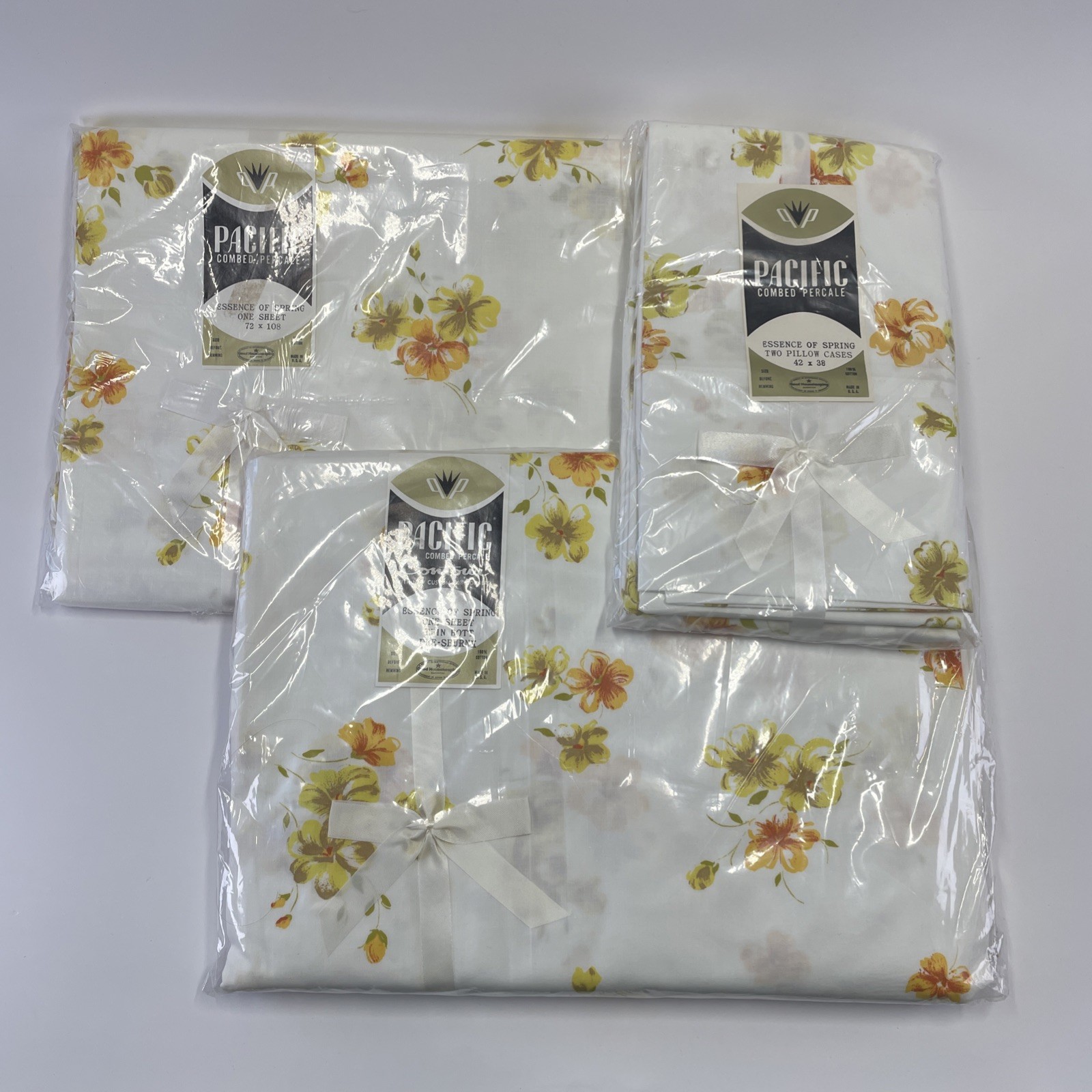 VTG Pacific Twin Sheet Set (4 pc) Percale “Essence of Spring” Yellow Flowers