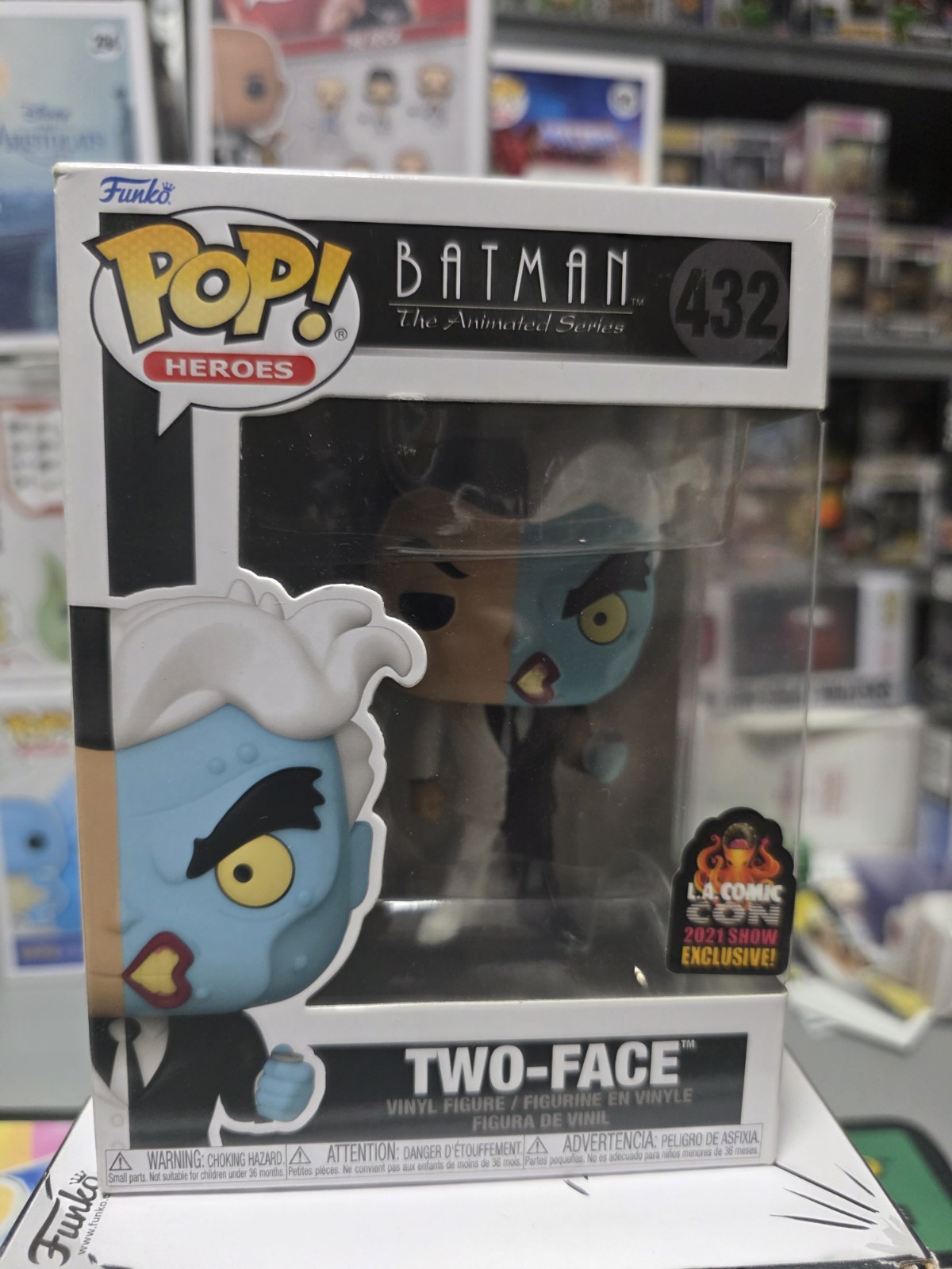 Funko Pop! Two-Face – Batman Animated DC LA Comic Con 2021 #432