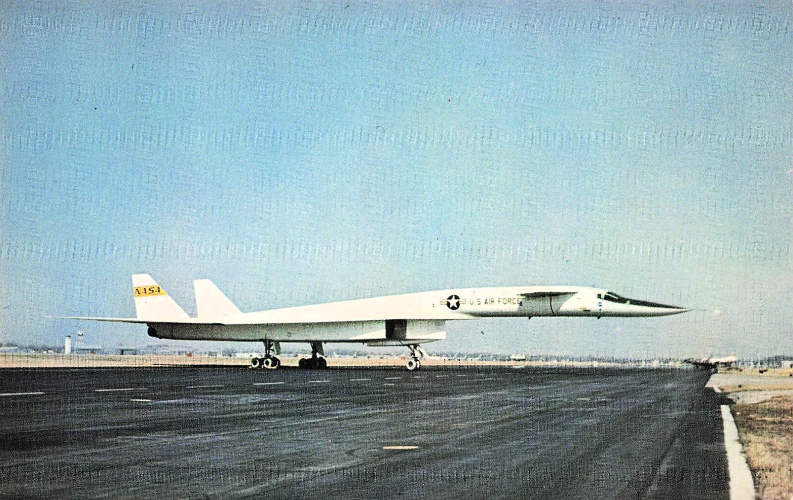 North American XB-70 Valkyrie Aviation Air Force USAF Vtg Military Postcard E33