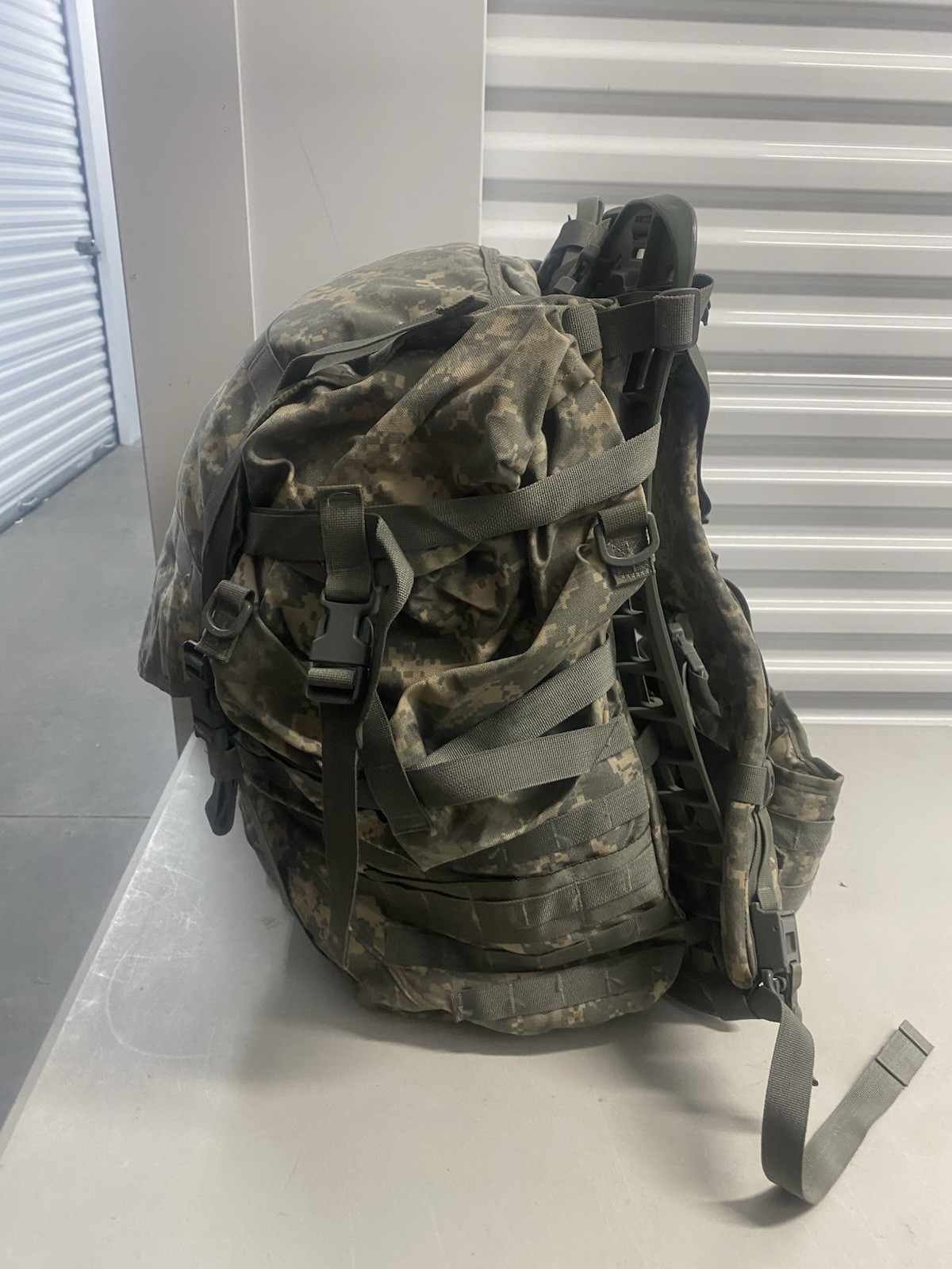USGI Molle 2 Complete Large UCP Rucksack Set W Sustainment Pouches & Straps ACU