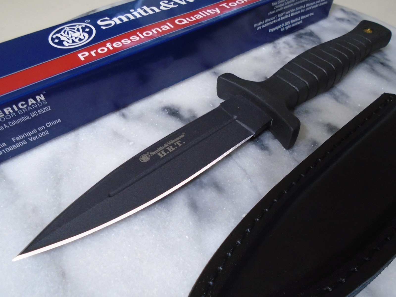 Smith & Wesson HRT Dagger Boot Knife 7Cr17MoV Dual Edge Fixed Blade SWHRT9B New