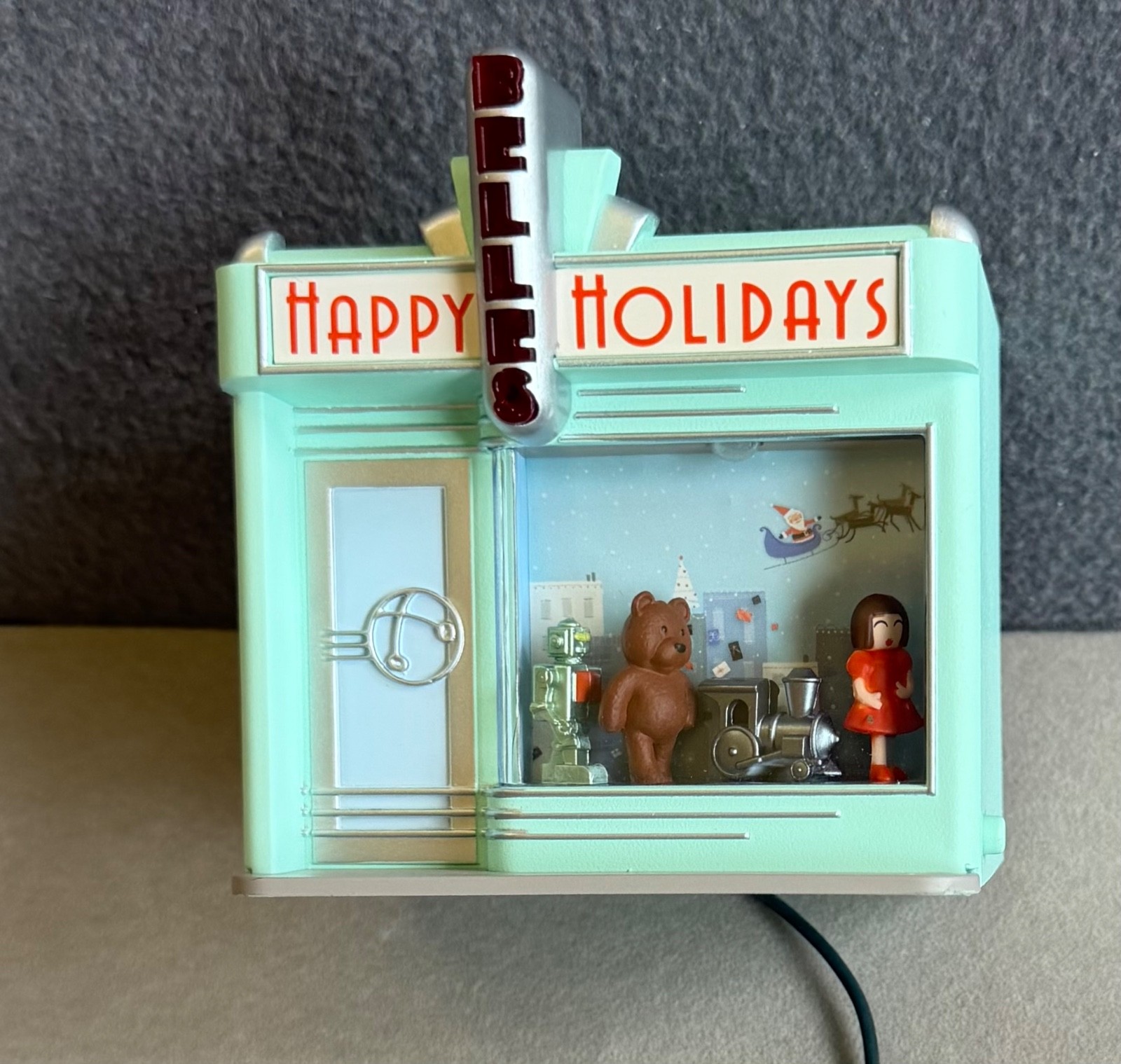 Hallmark 2014 Window Wonderland Ornament – Magic Cord Not Included – Brand New